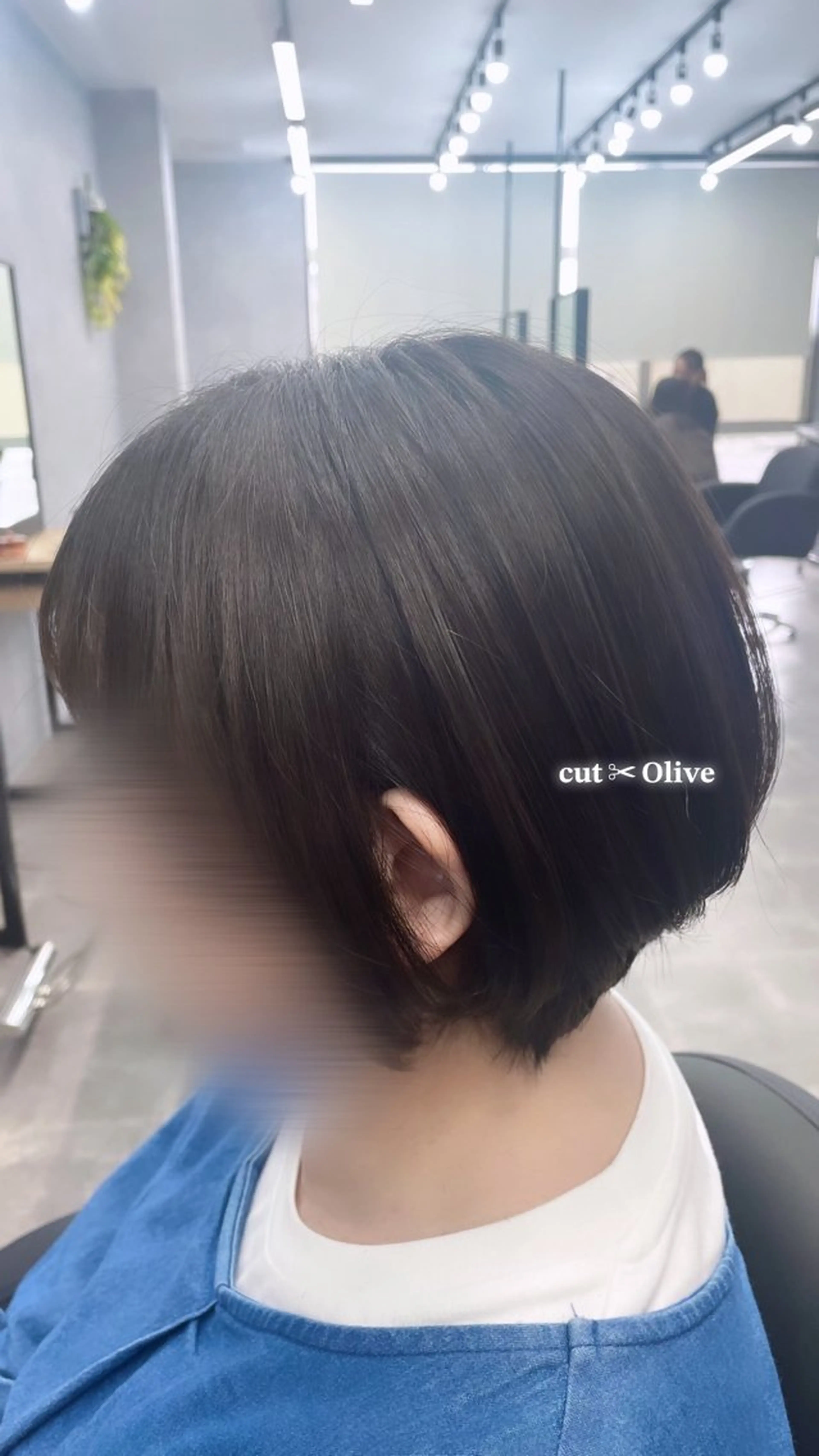 ショート カラー ブラウンカラー オリーブブラウン 🪡 KIMU🪡🎀のヘアスタイル