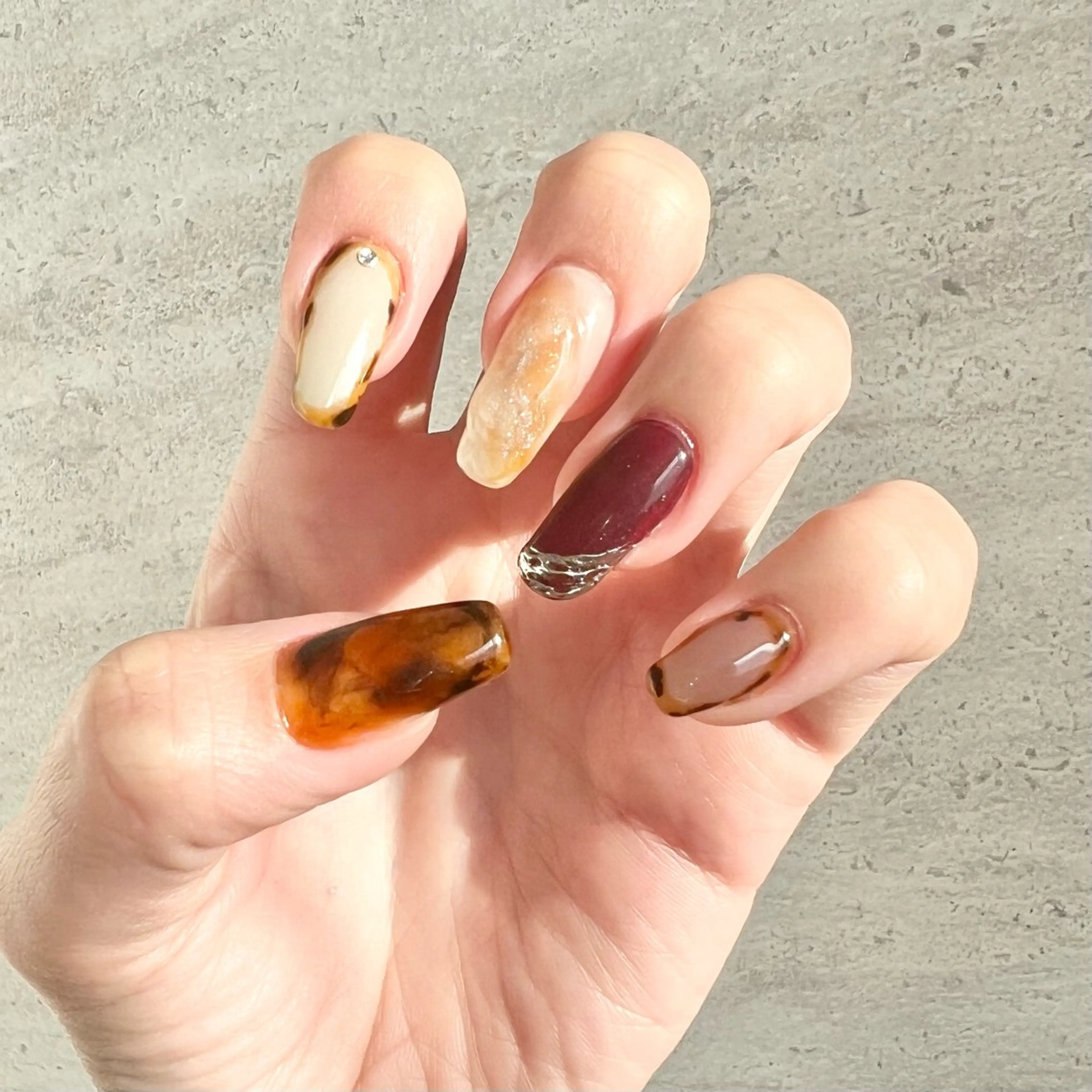 ネイル ハンドネイル ハンドケア BellaLuna 山下のネイルデザイン