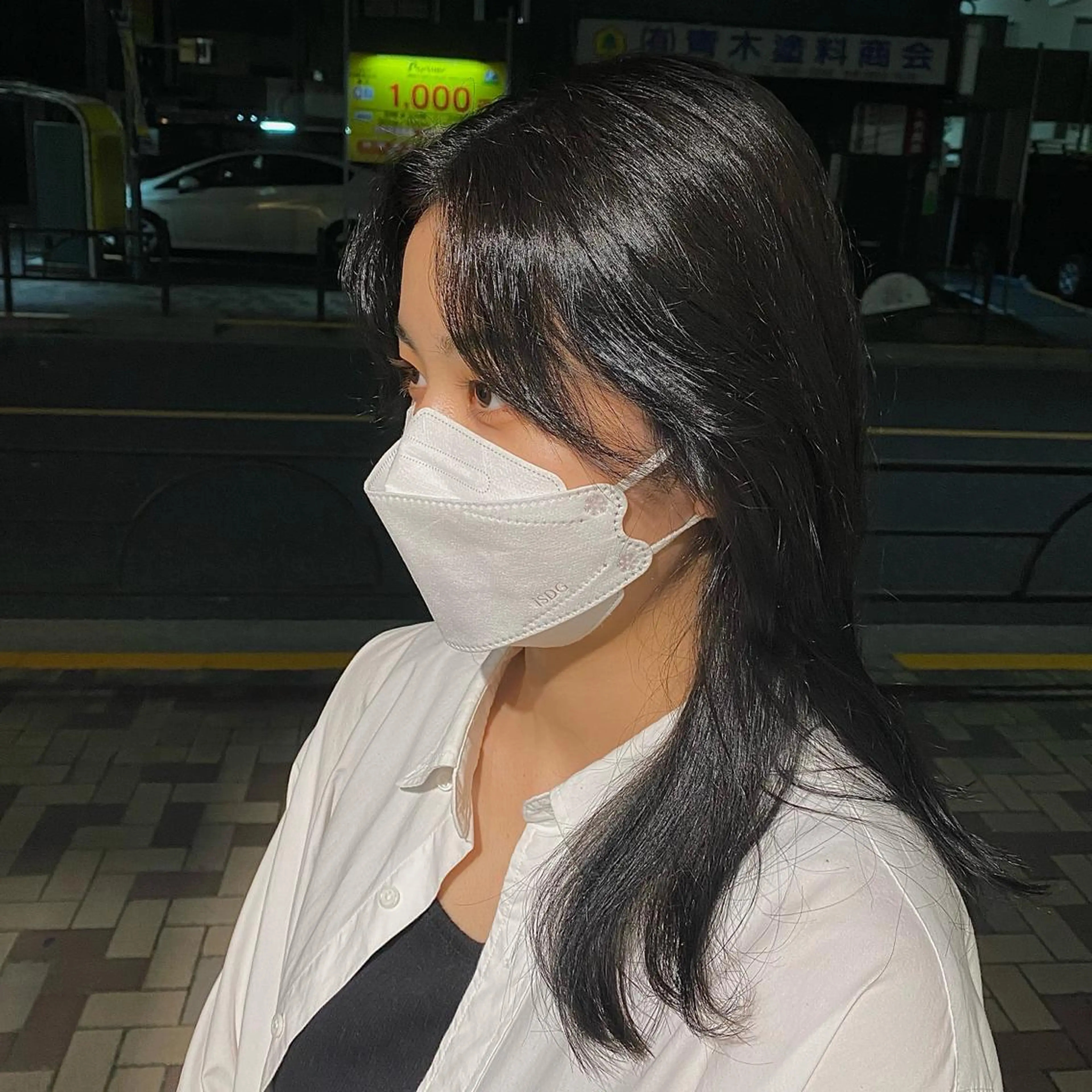 セミロング カラー 透明感カラー ダークグレー HOLIDAYS CARE&SPA所属・キクチ ホナミのヘアスタイル