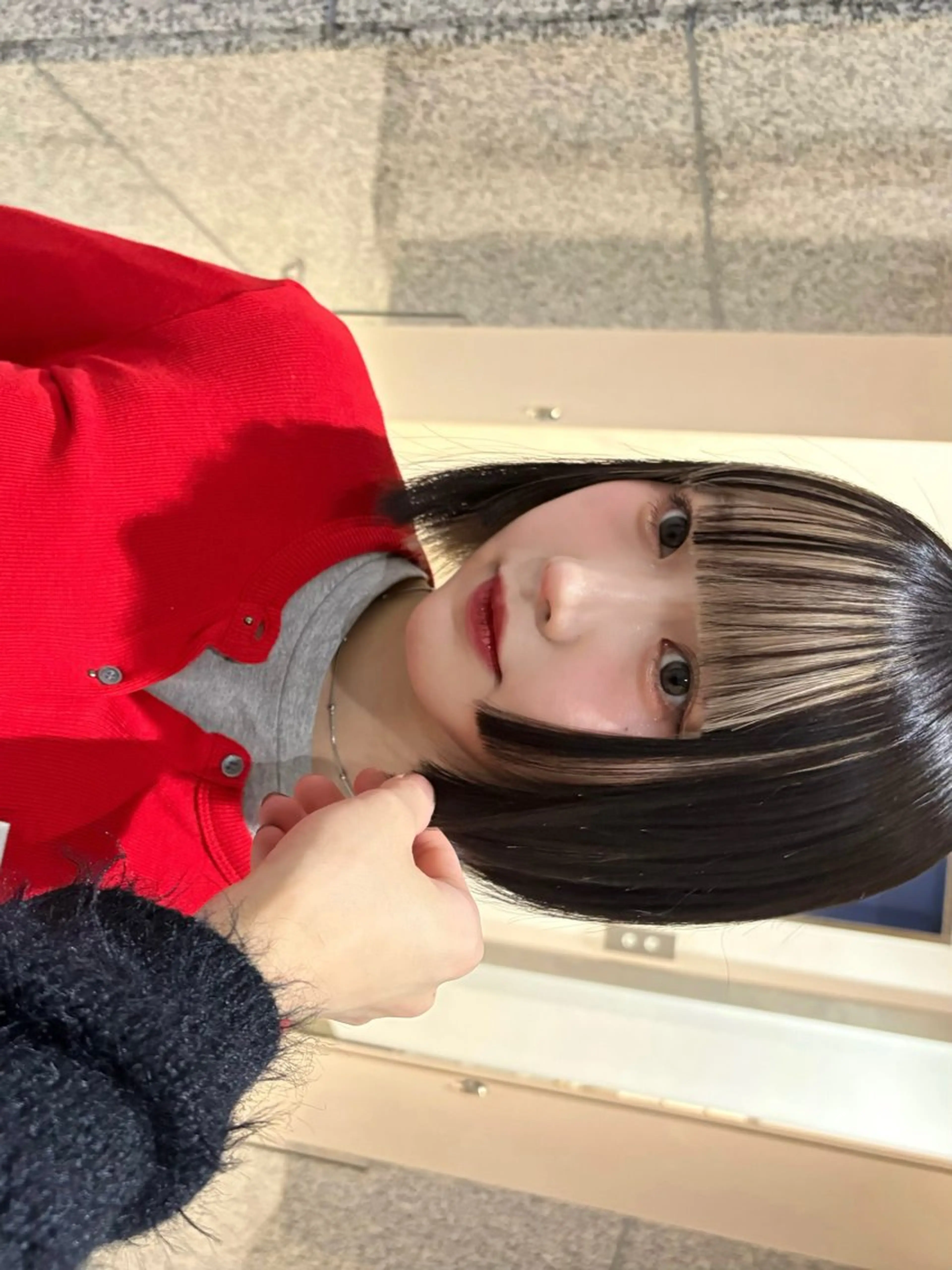 ミディアム カラー カット ヘアカラー 浅倉艶🐈‍⬛ /ウルフ/レイヤーのヘアスタイル