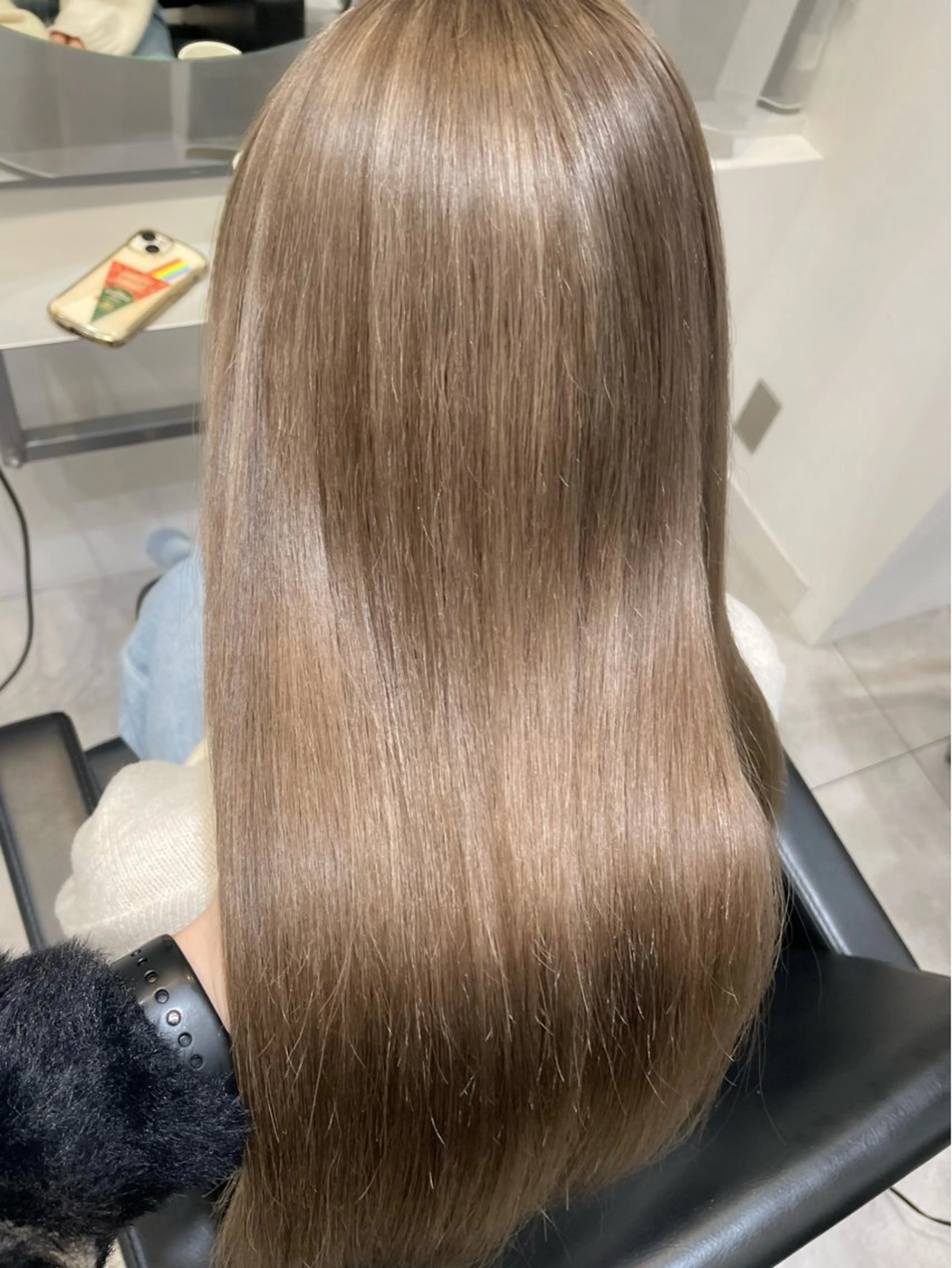 ロング カラー ヘアカラー トリートメント 佐藤 悠汰のヘアスタイル