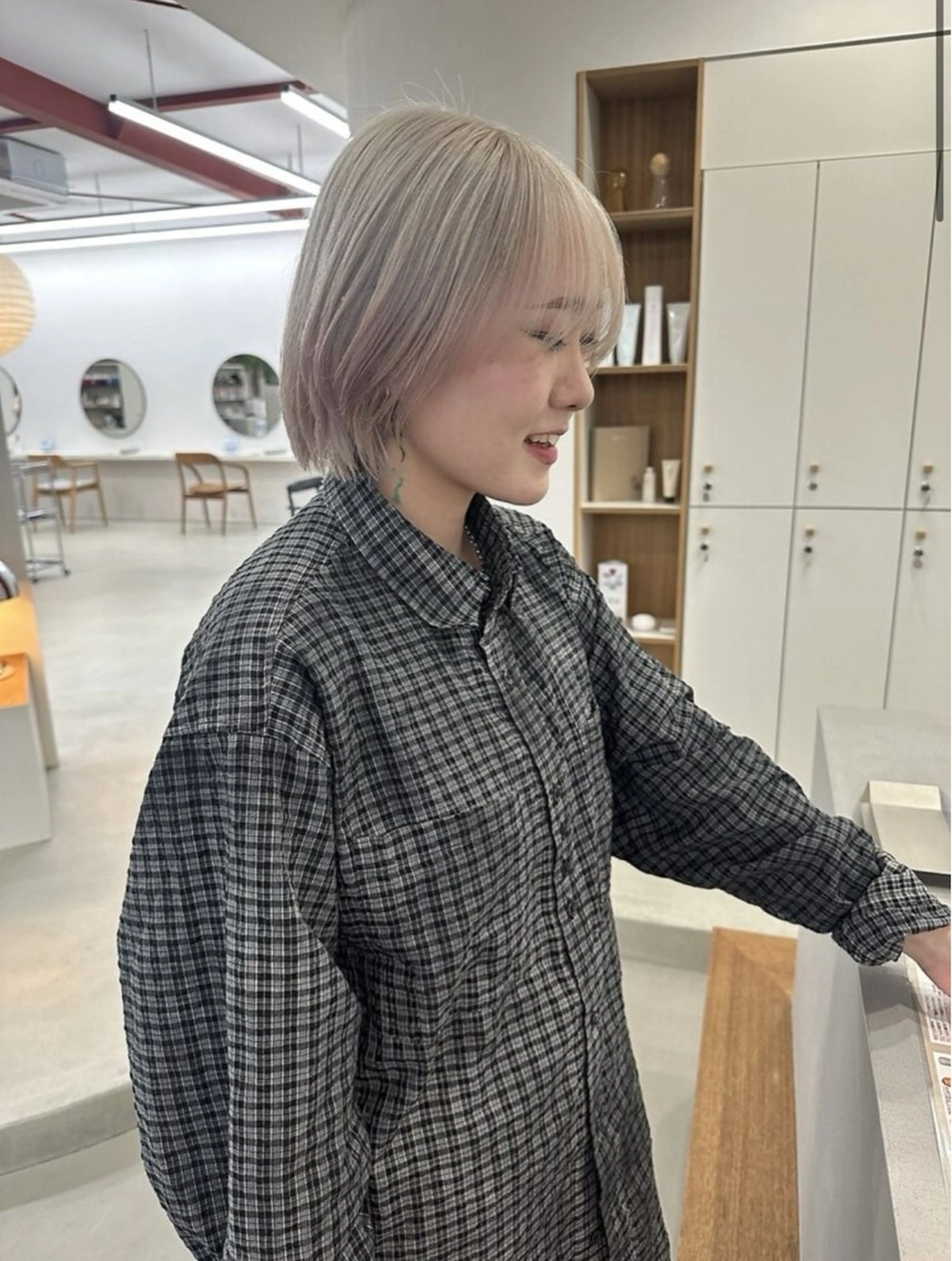 カラー 透明感/ハイトーン /デザインカラー大輝のヘアスタイル