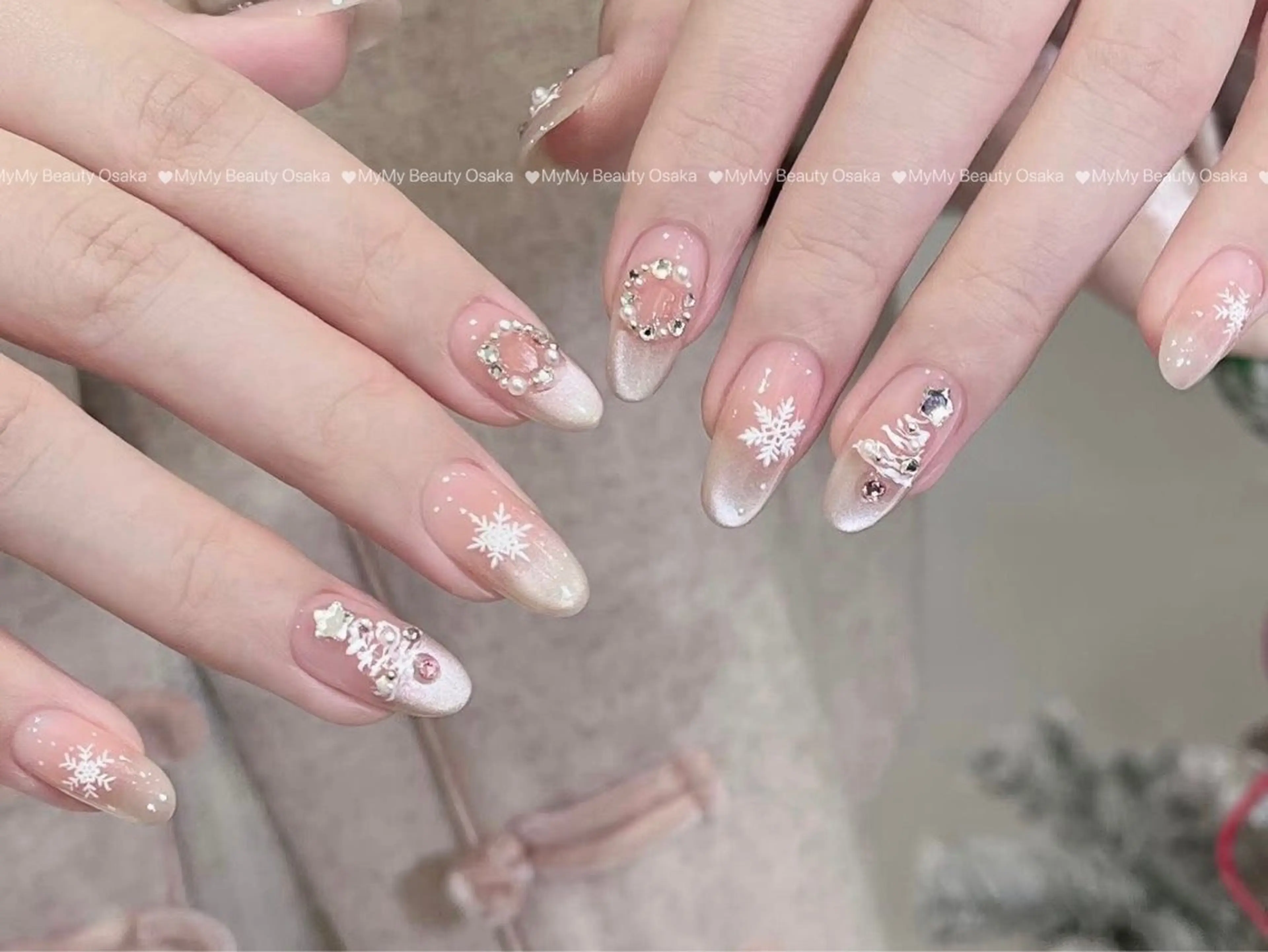 ネイル mymy beauty所属・ドラ Nailsのネイルデザイン