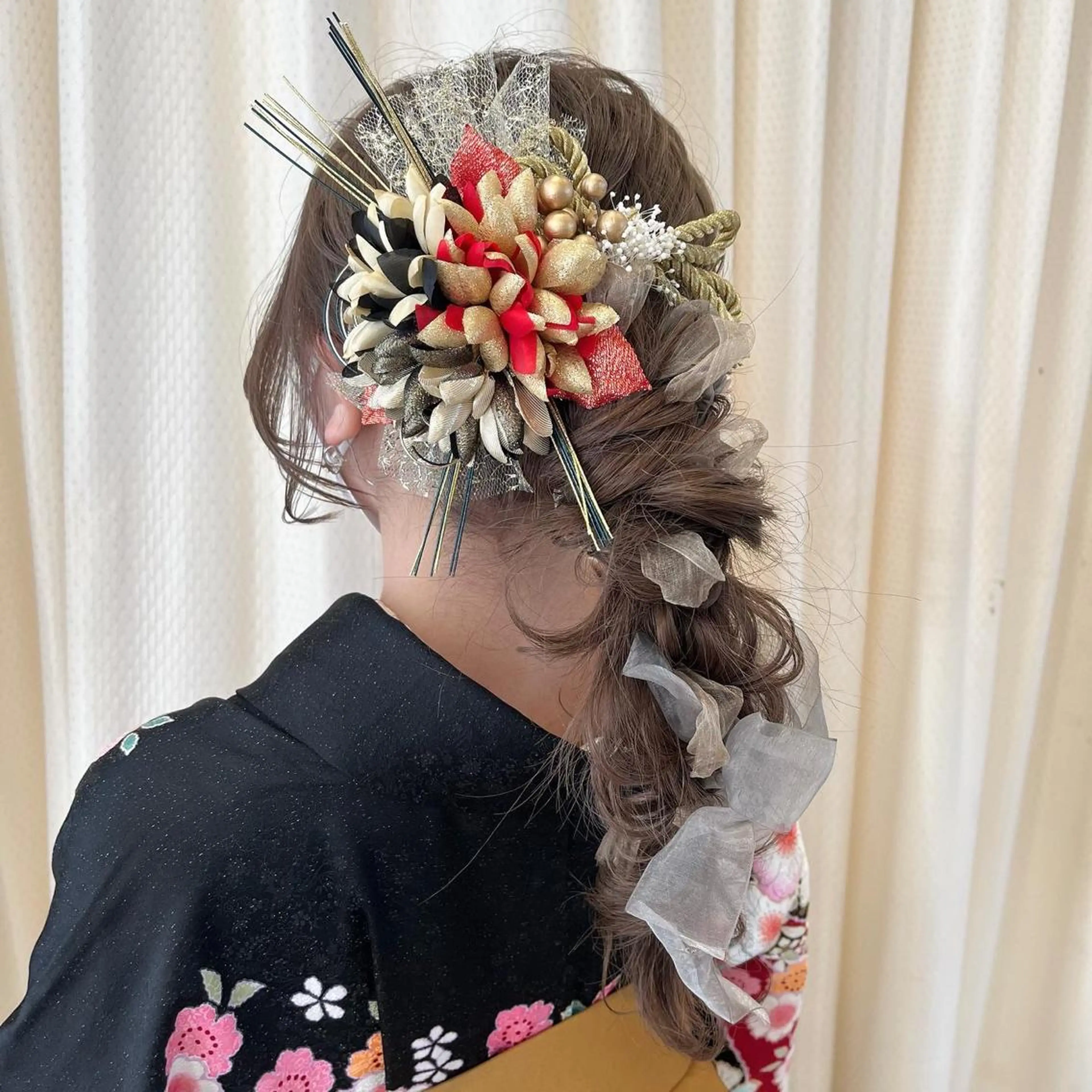 ロング ヘアアレンジ サソウ ユリエ🥥のヘアスタイル