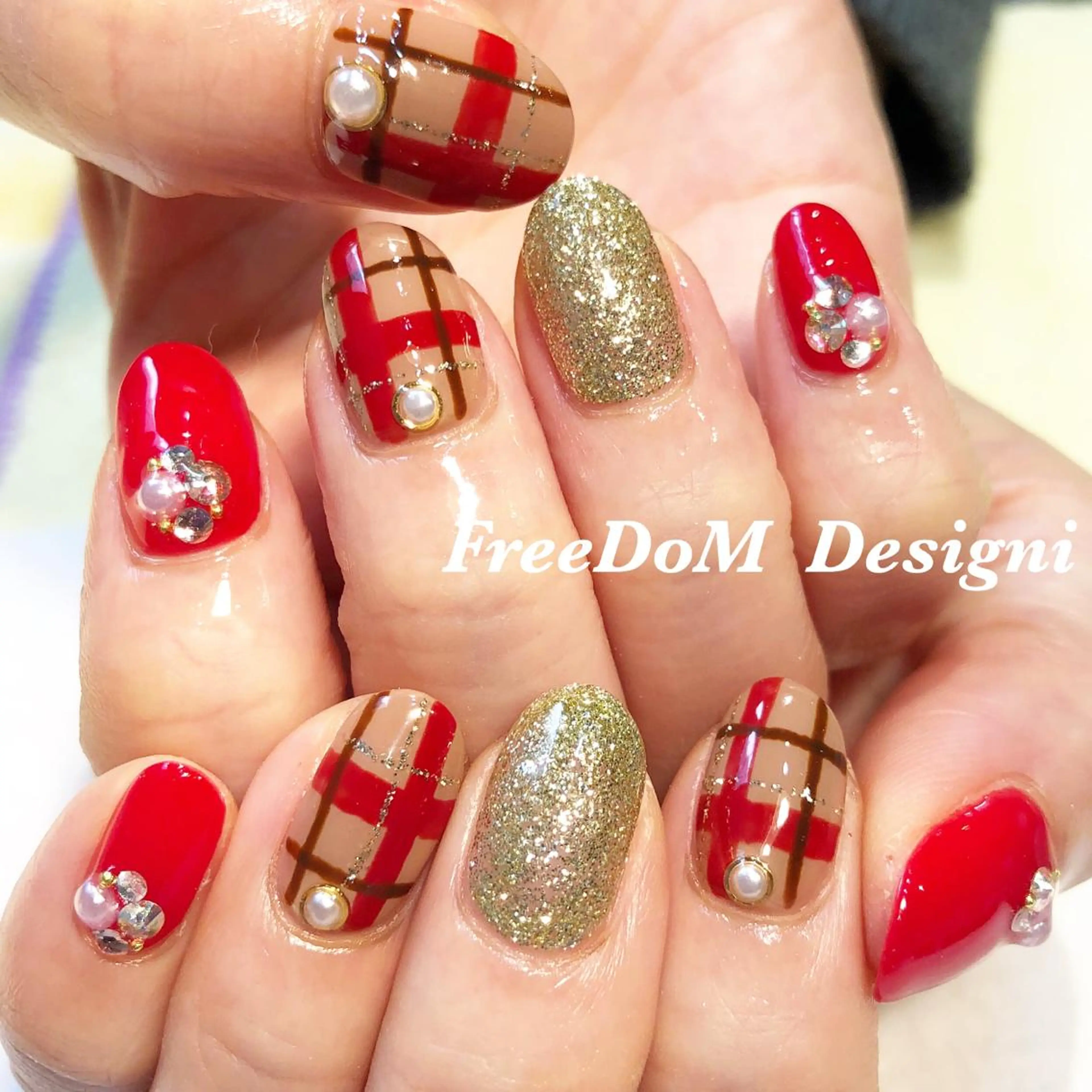 ネイル アートネイル ＦreeDoＭ   Design所属・W KUMIのネイルデザイン
