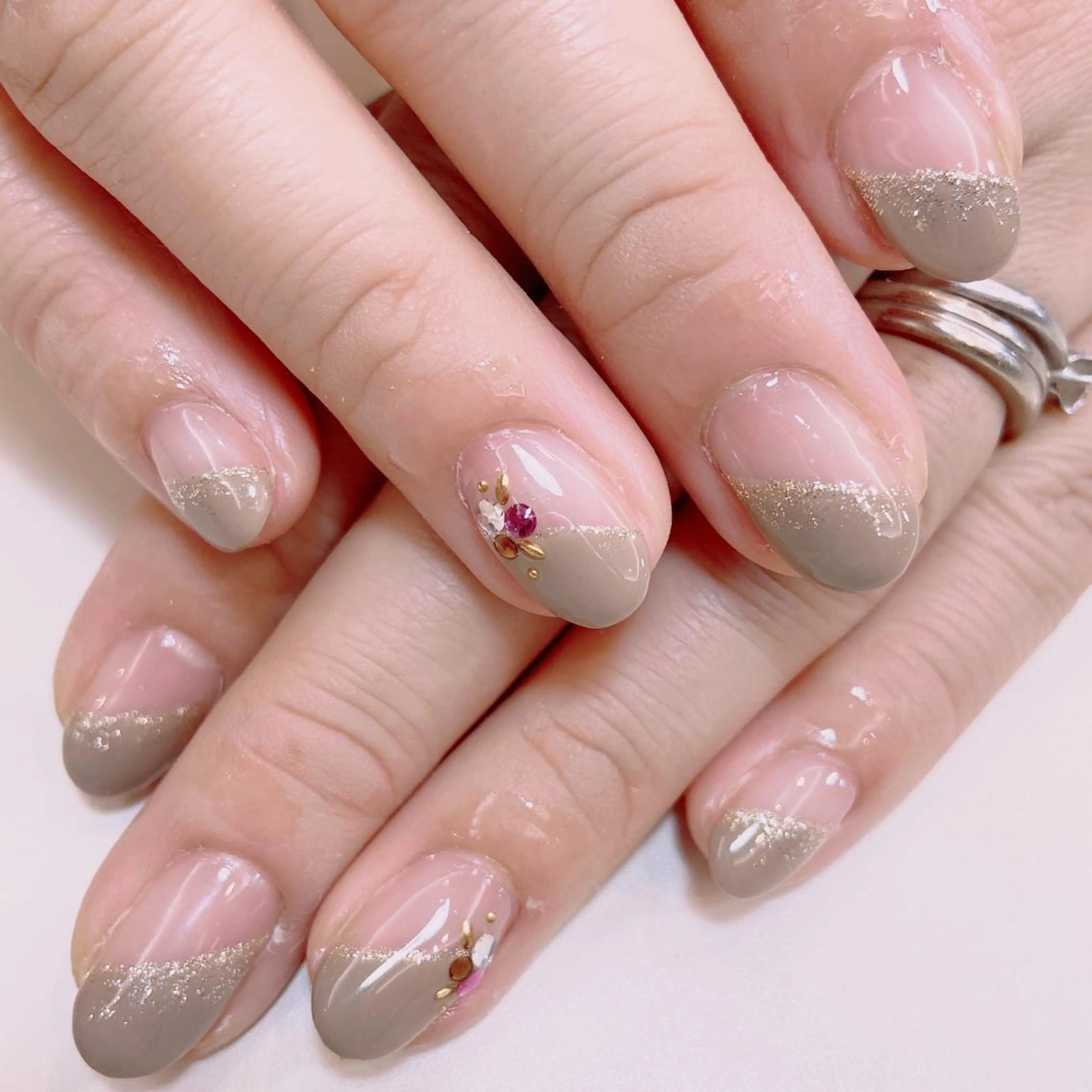 ネイル ハンドネイル Minion所属・北浦和minion YUKIのマツエク・マツパデザイン