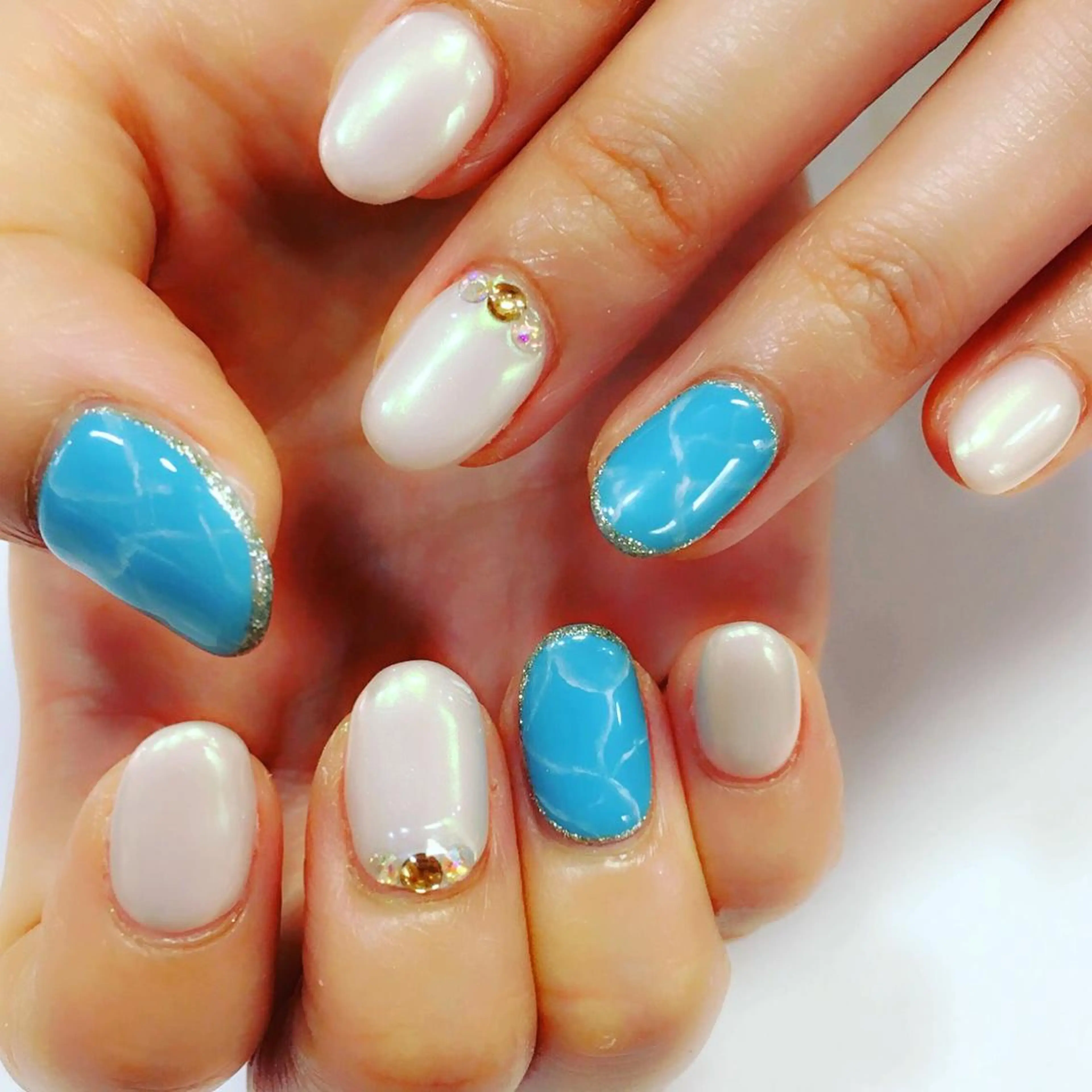 ショート カラー パーマ ヘアアレンジ メンズ キッズ ネイル マツエク・マツパ 学生（メンズ向け） 付け放題 学生 アートネイル フットネイル NAILSGOGO shibuyaのネイルデザイン