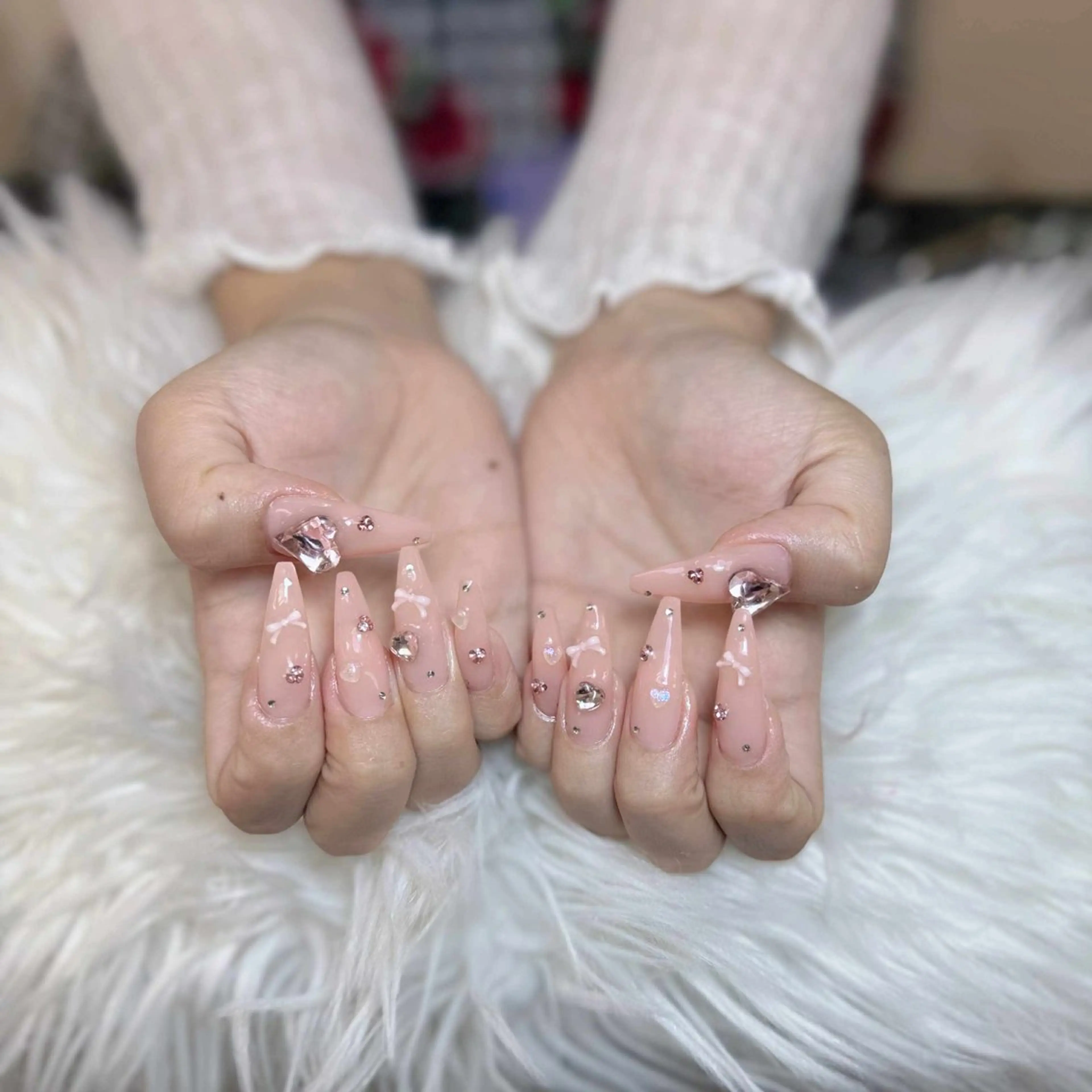 ネイル ハンドネイル ハンドケア Anh Nail 歌舞伎町のネイルデザイン