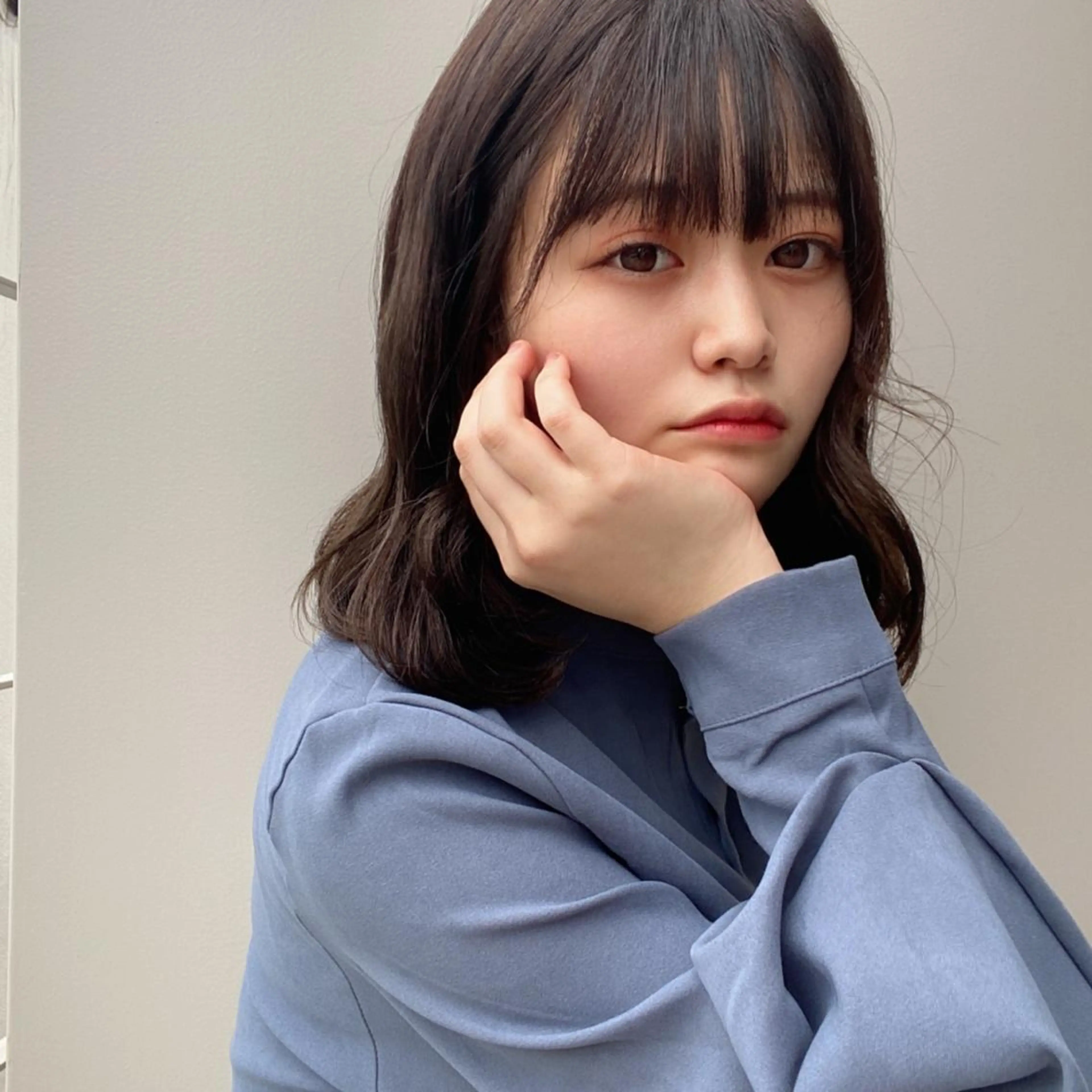 ミディアム カラー アッシュ ブラウンカラー グレージュ ヘアカラー トリートメント WAWA 高円寺 祥一朗のヘアスタイル