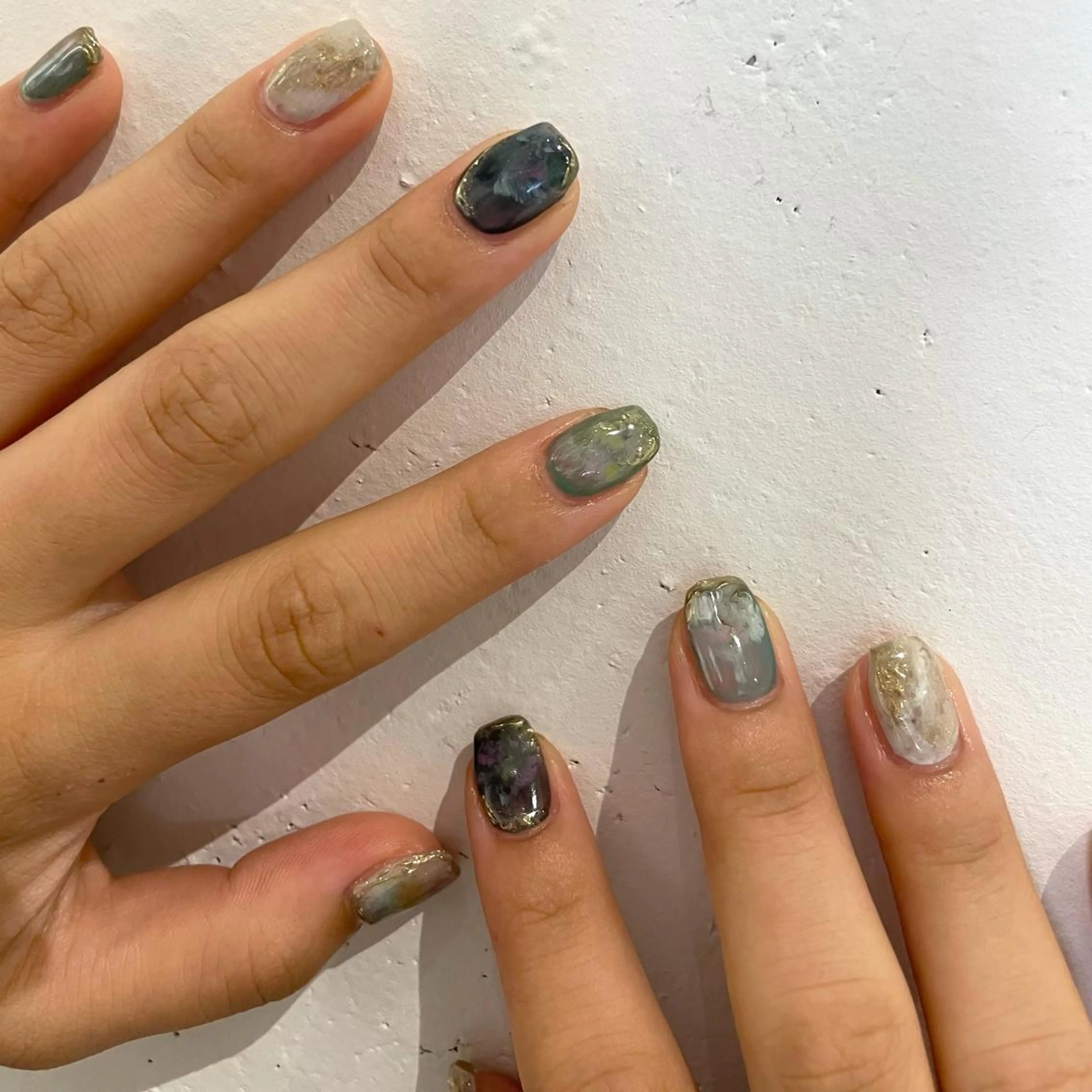ミディアム カラー ネイル ハンドネイル 【淡色color/ nail】maikoのネイルデザイン