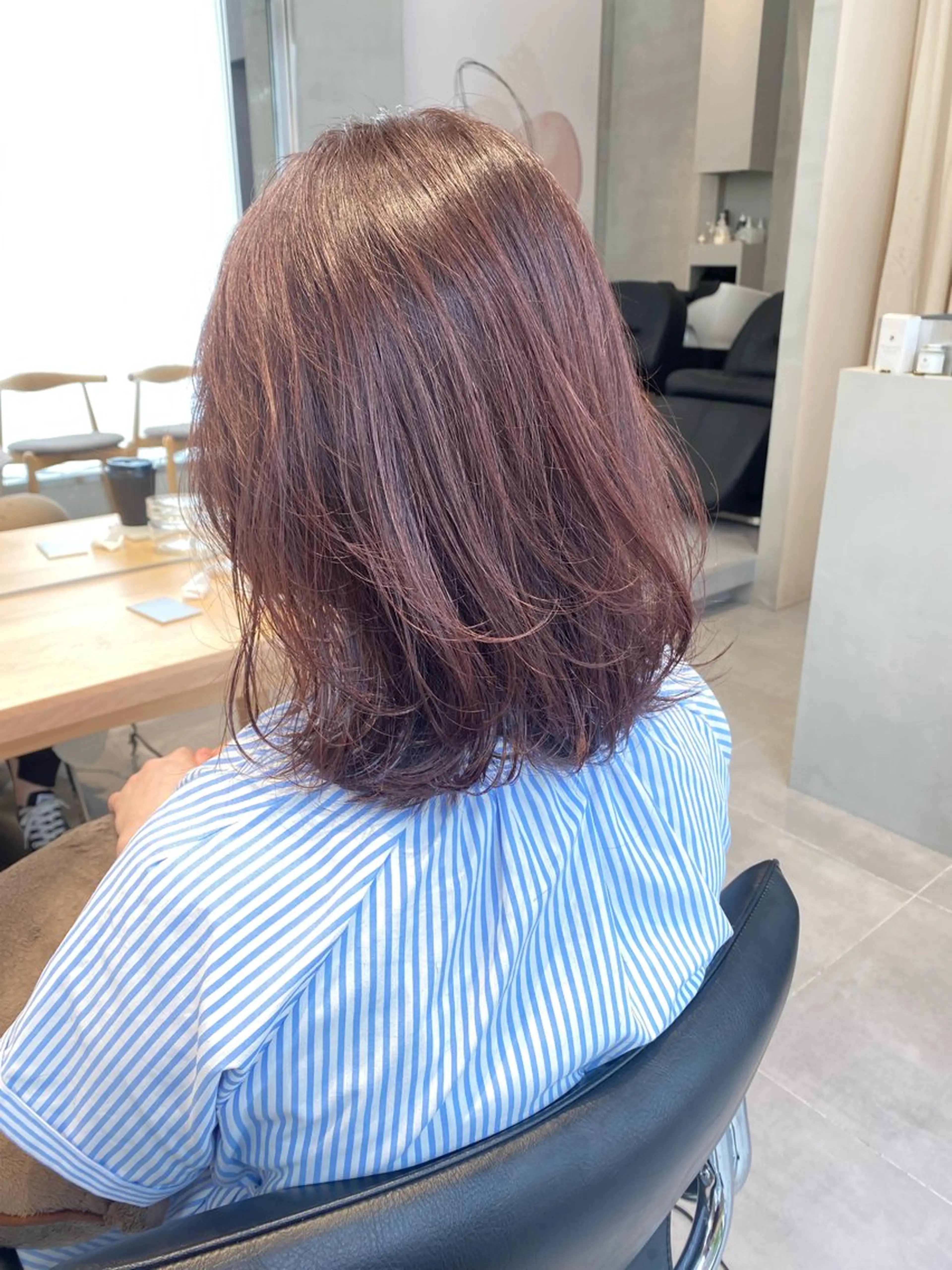 セミロング カラー カット ヘアカラー トリートメント ヘアセット ショートカット/ ハイトーン🪼風香のヘアスタイル