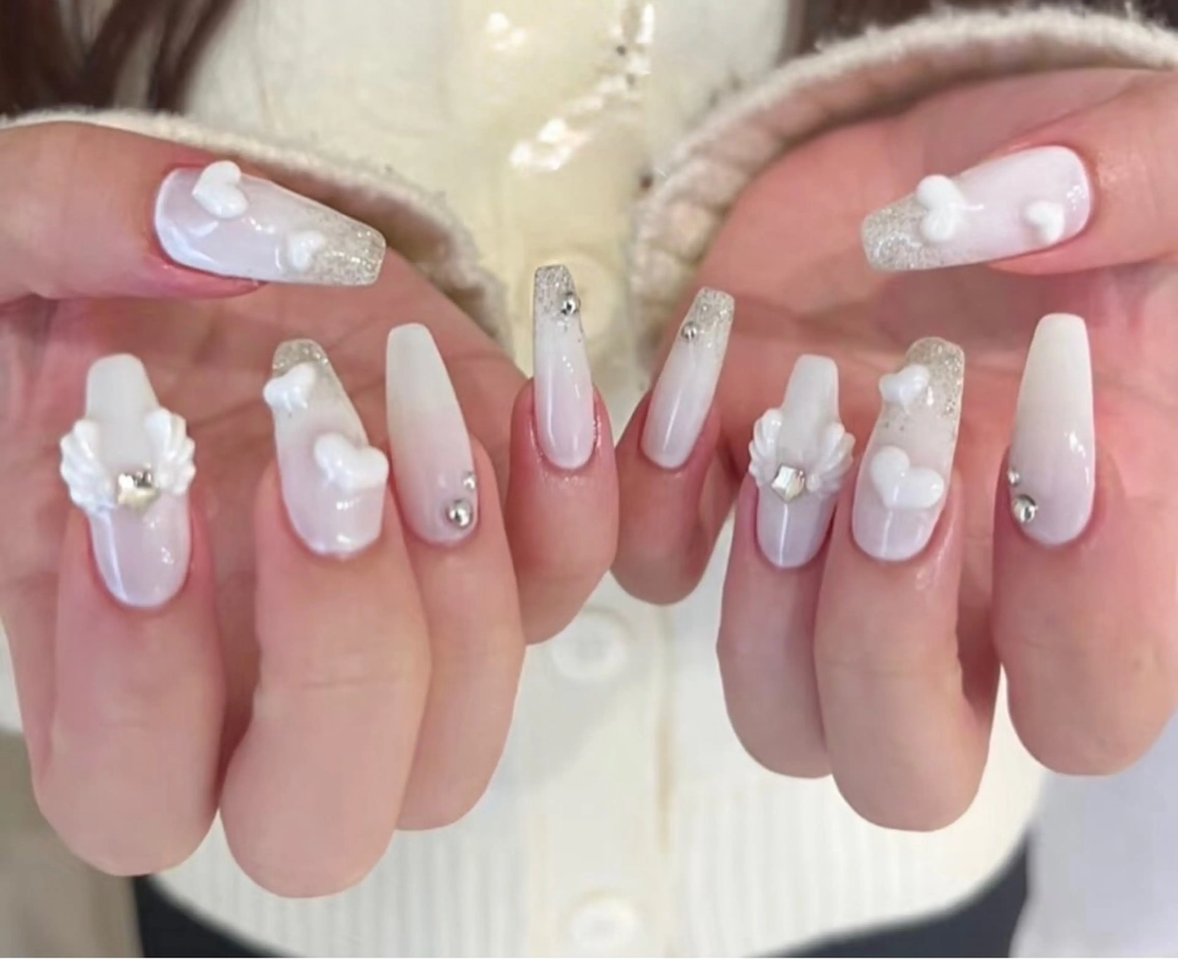 ネイル チークネイル 韓国ネイル マグネットネイル ミラーネイル ニュアンスネイル ハンドネイル H&B せつかのネイルデザイン