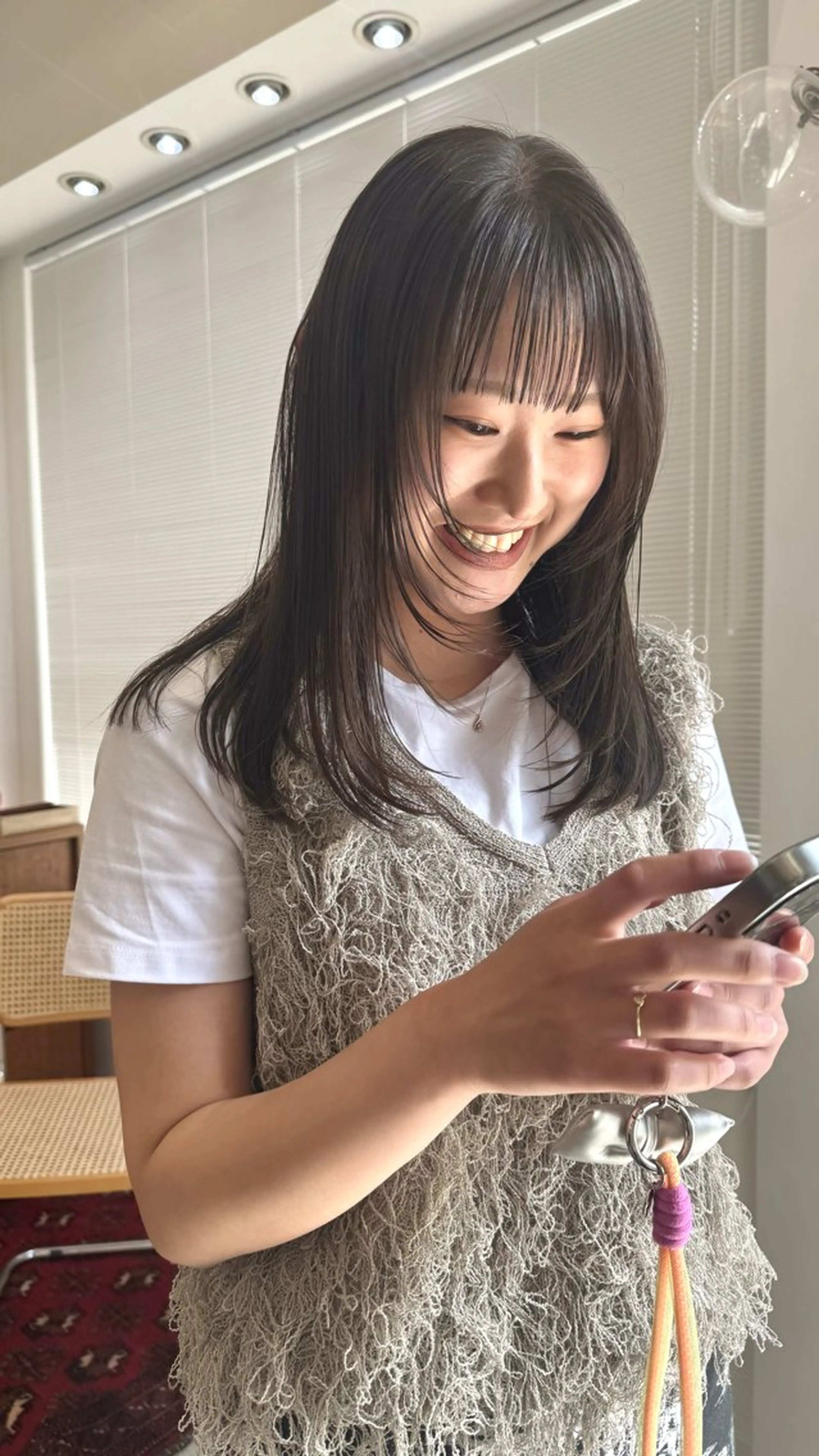 セミロング レイヤーカット オオタ ユキのヘアスタイル