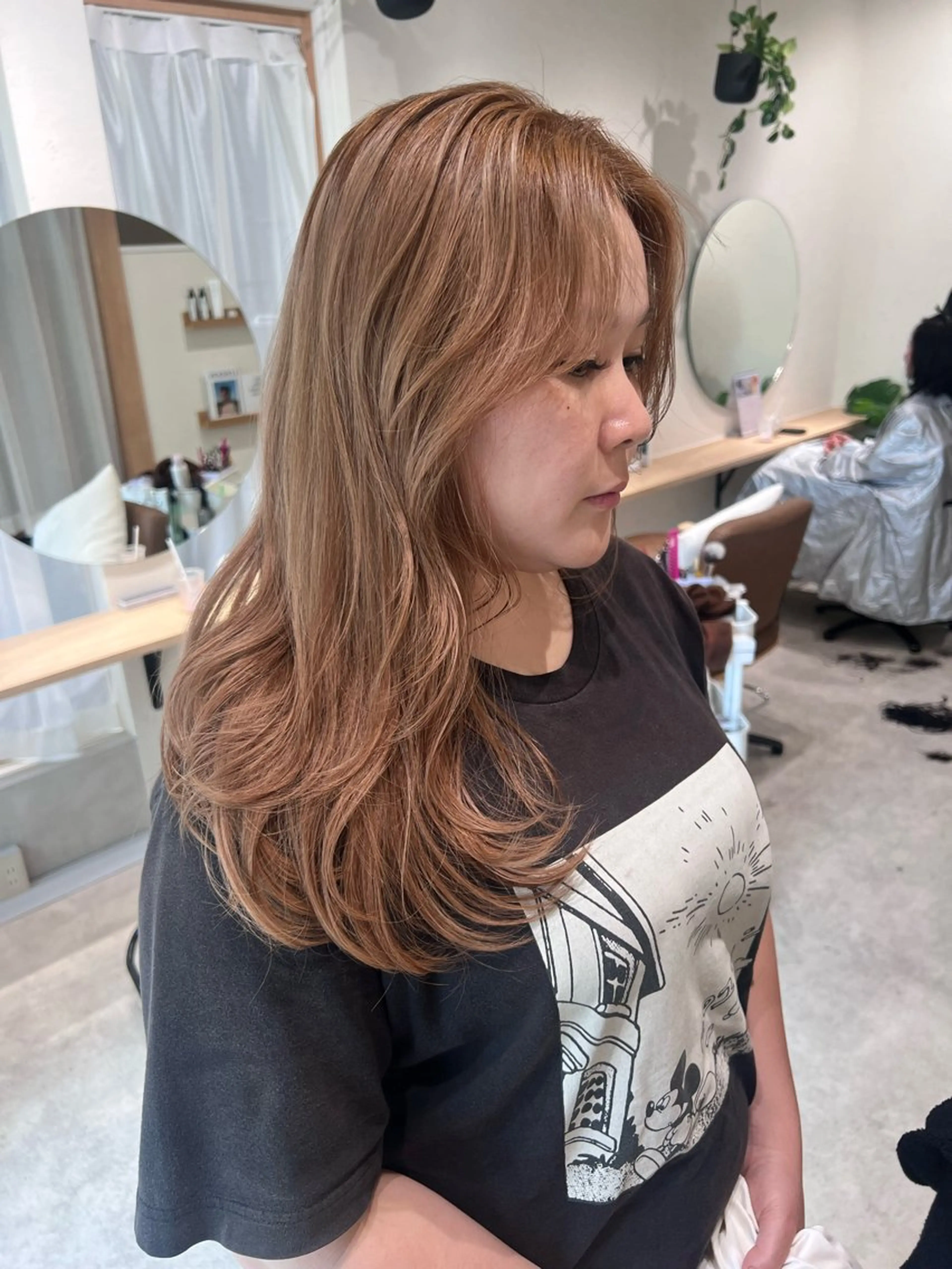 セミロング レイヤーカット 似合わせカット カット ヘアカラー Day .1のヘアスタイル