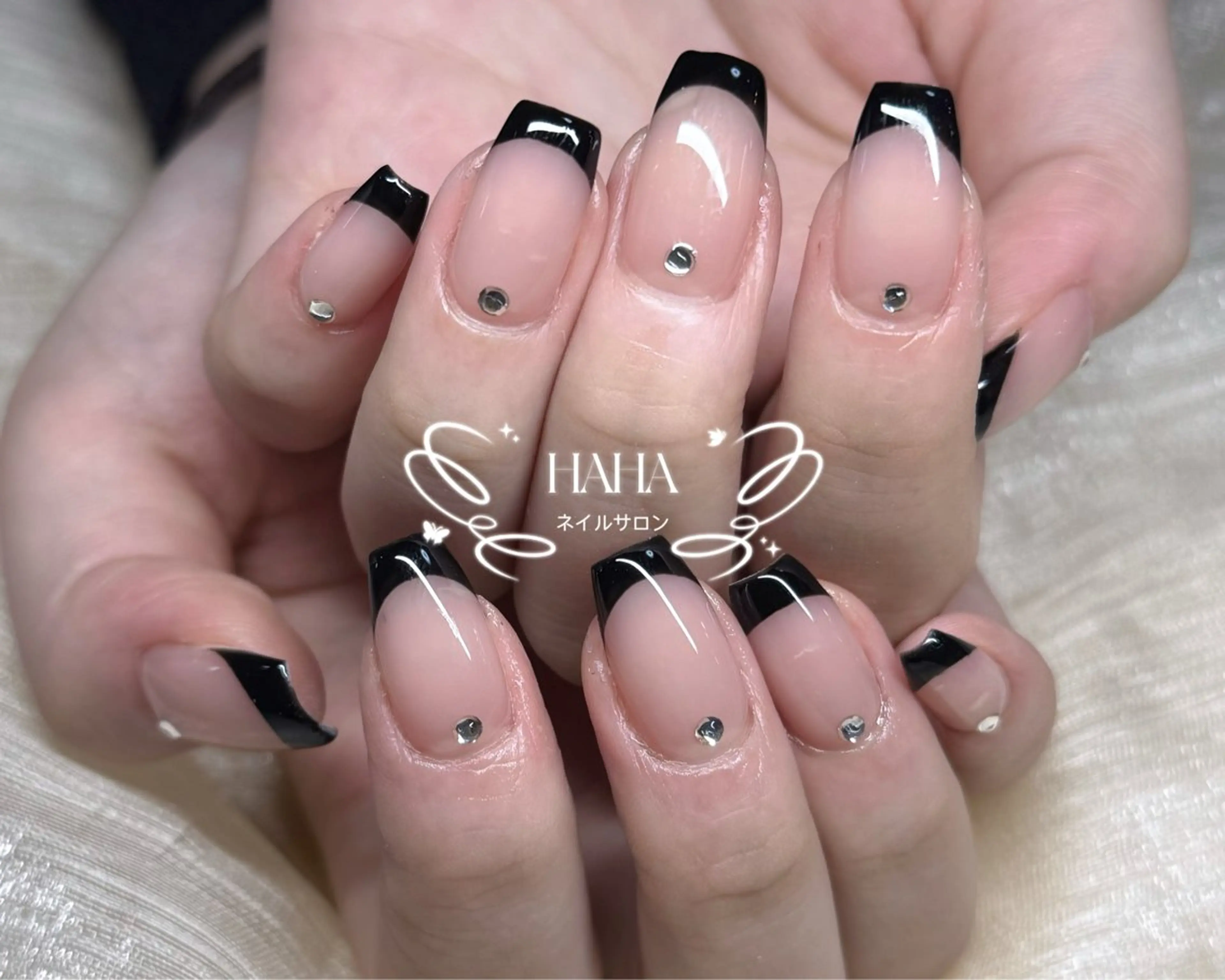 ネイル ハンドネイル HAHA NAILSのネイルデザイン