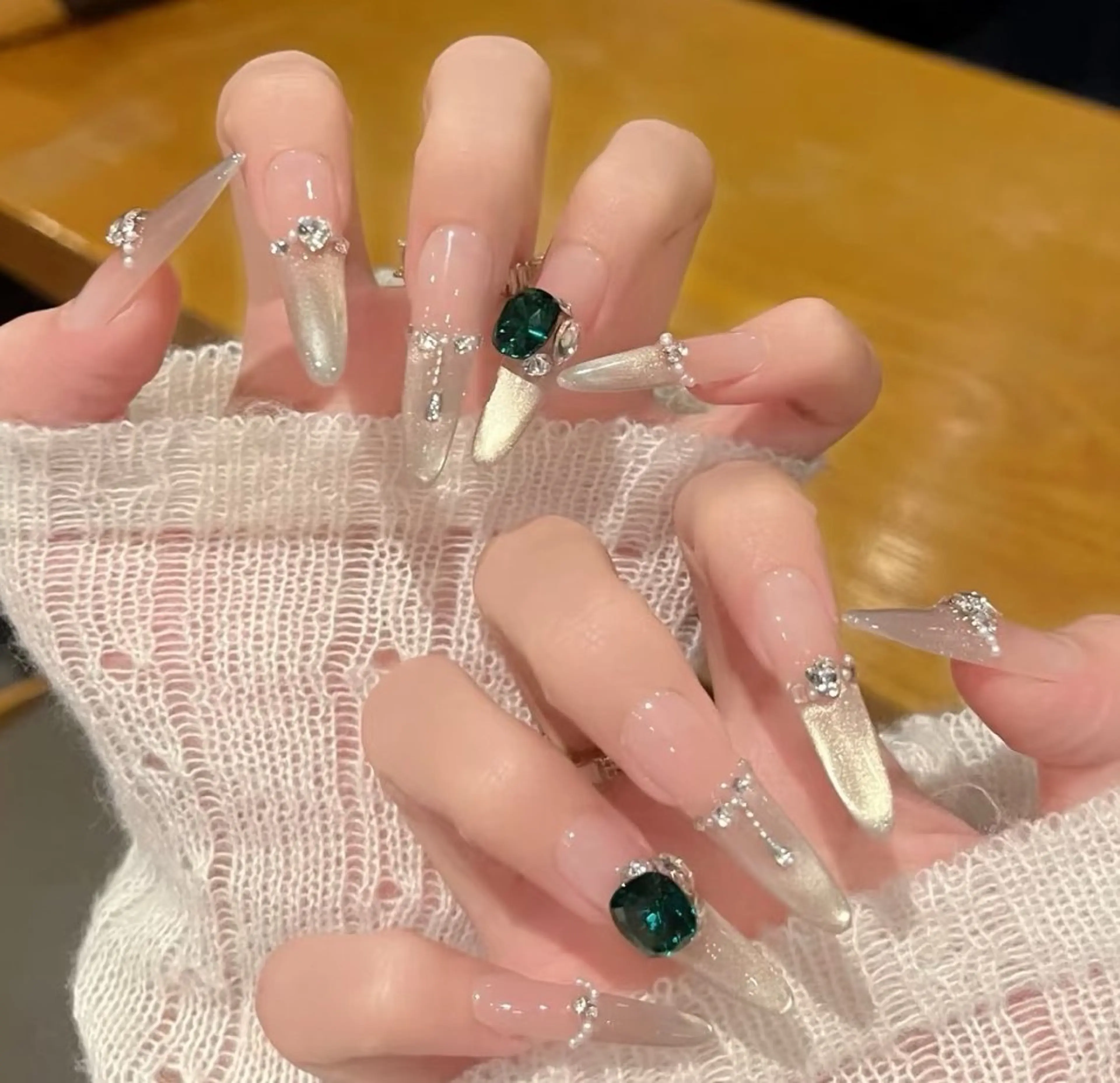 ネイル Miu Miu 🎀 長さだし專門のネイルデザイン