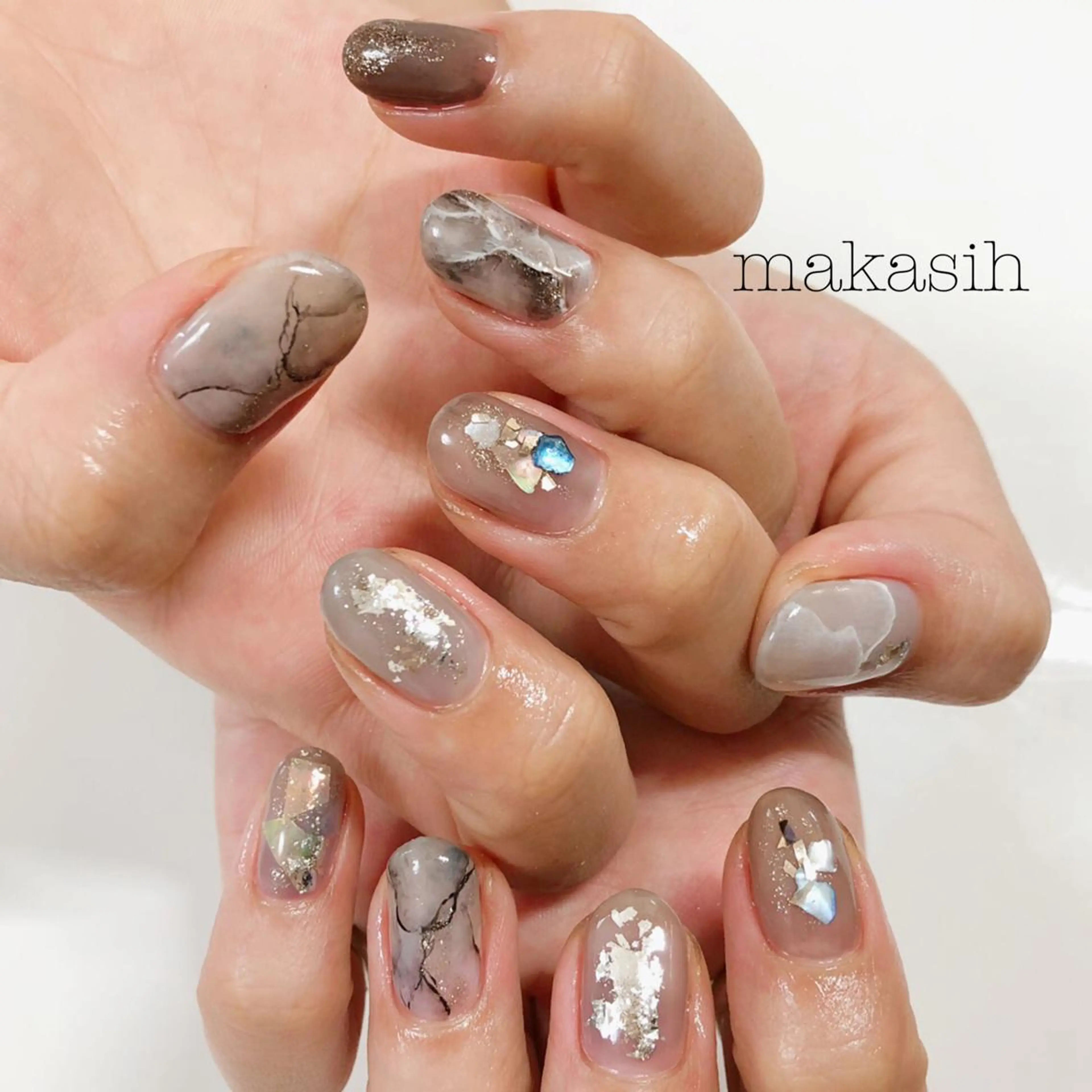ネイル ニュアンスネイル 山崎 美菜子のネイルデザイン