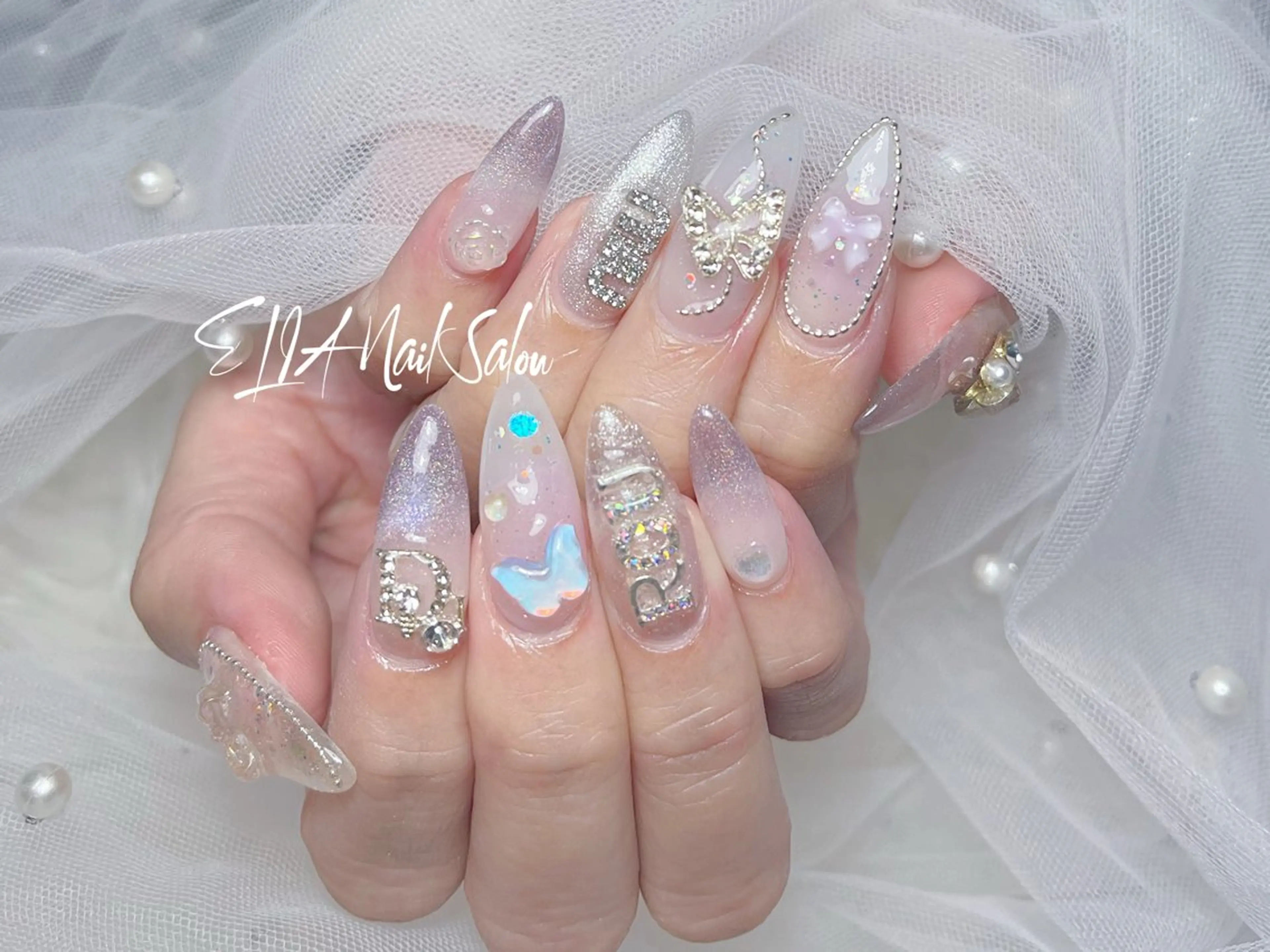 ミディアム ハンドネイル ハンドケア ELIA【エリア】 nailsalonのネイルデザイン