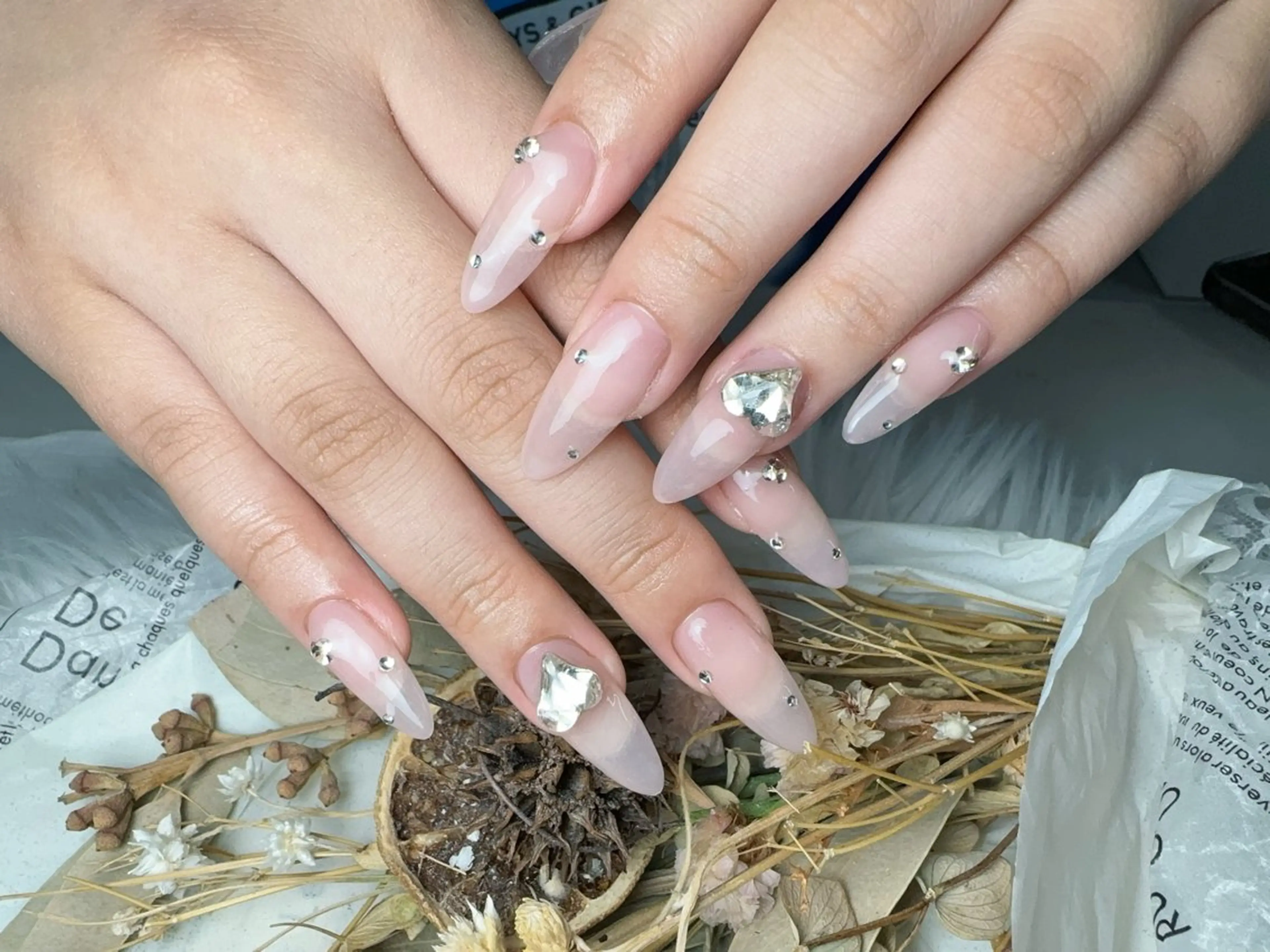 ネイル 長さ出し フレンチネイル ジェルネイル ガラスフレンチ 韓国ネイル ハンドネイル ハンドケア For U nail スカルプ専門店のネイルデザイン