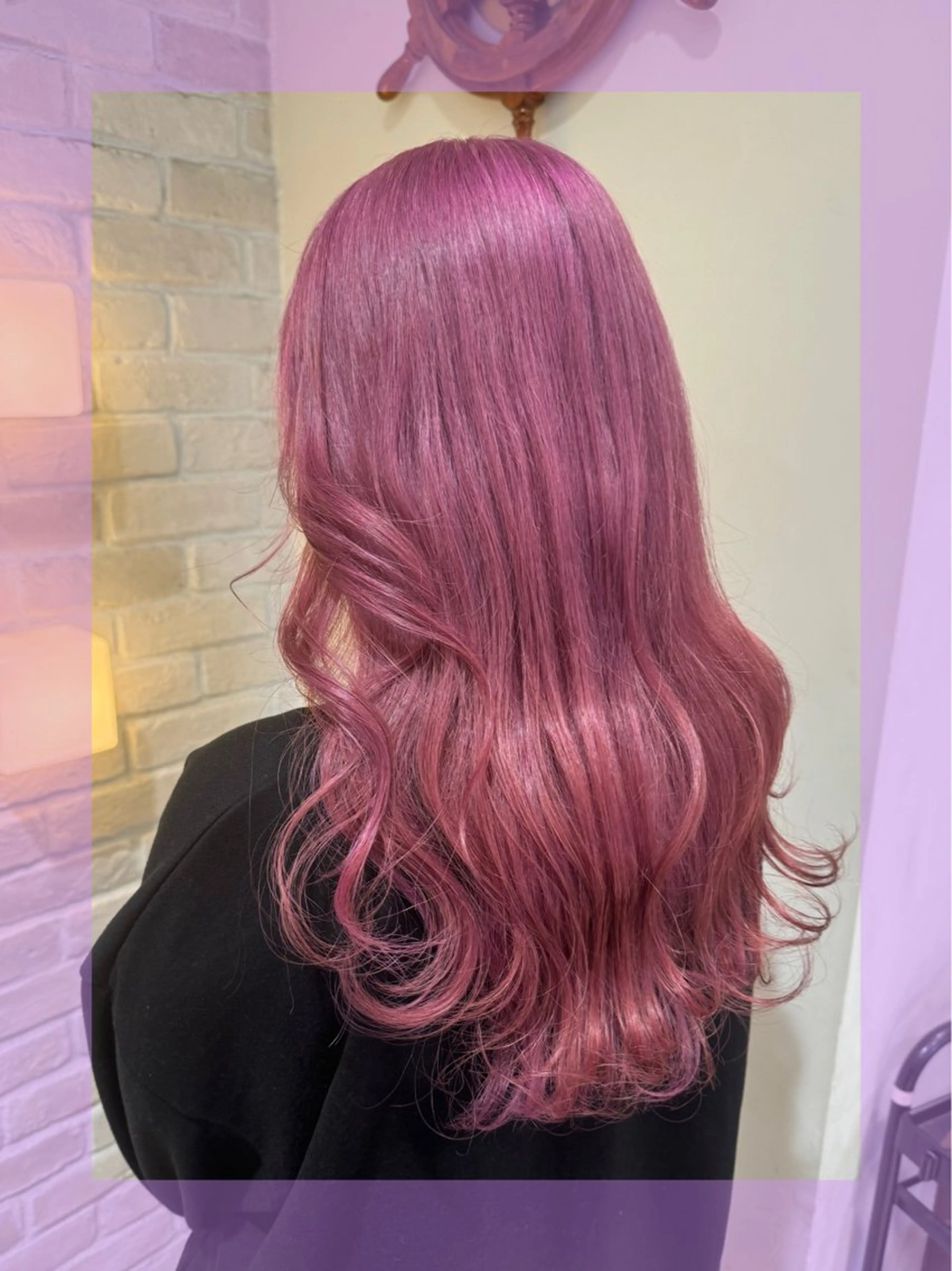 ロング カラー ヘアアレンジ ピンクカラー ヘアカラー 🦄ブリーチ💜エク ステ💜MIU🦄のヘアスタイル