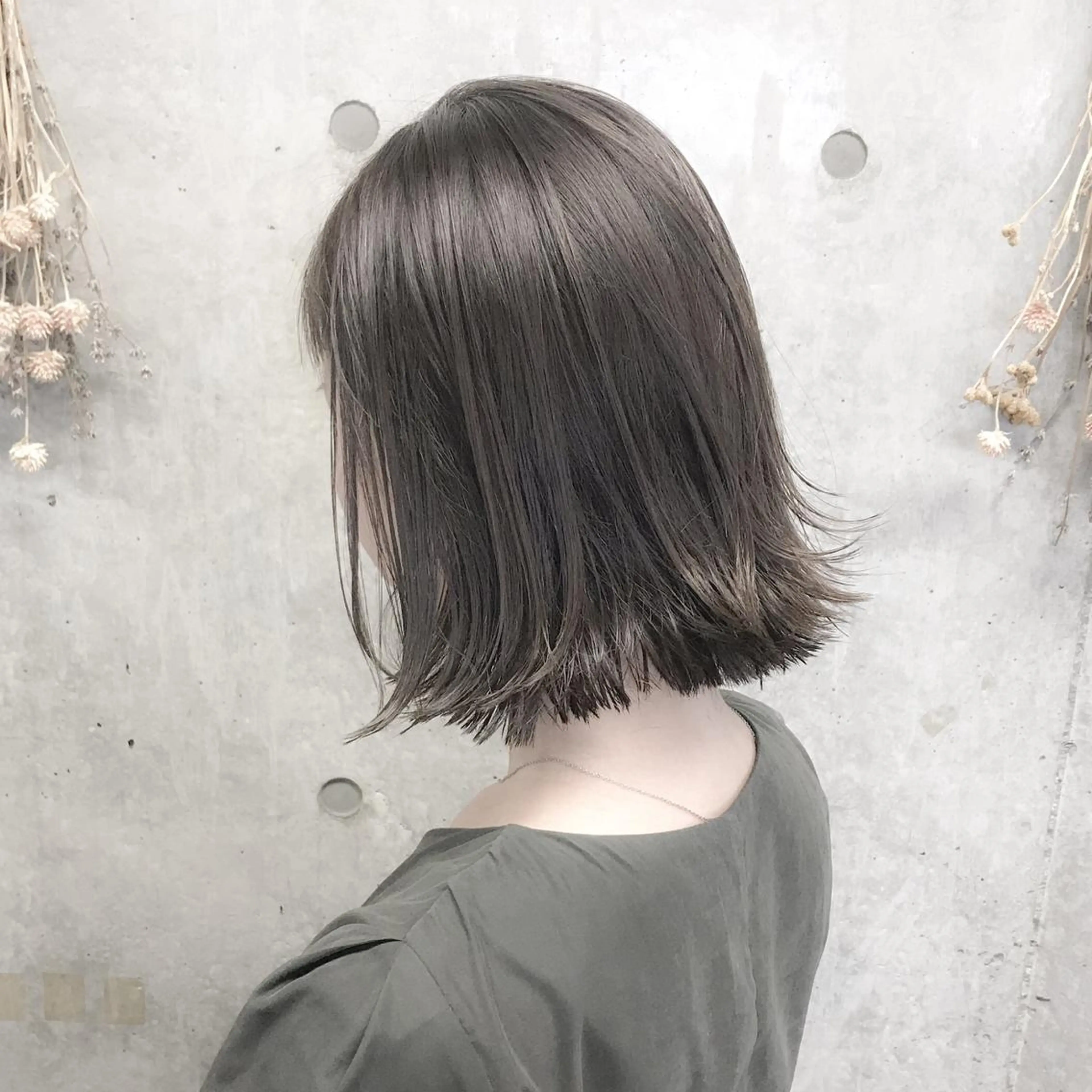 ミディアム カラー イルミナカラー カット ヘアカラー トリートメント clan五反田所属・髪質改善、縮毛矯正 店長浅野太郎のヘアスタイル