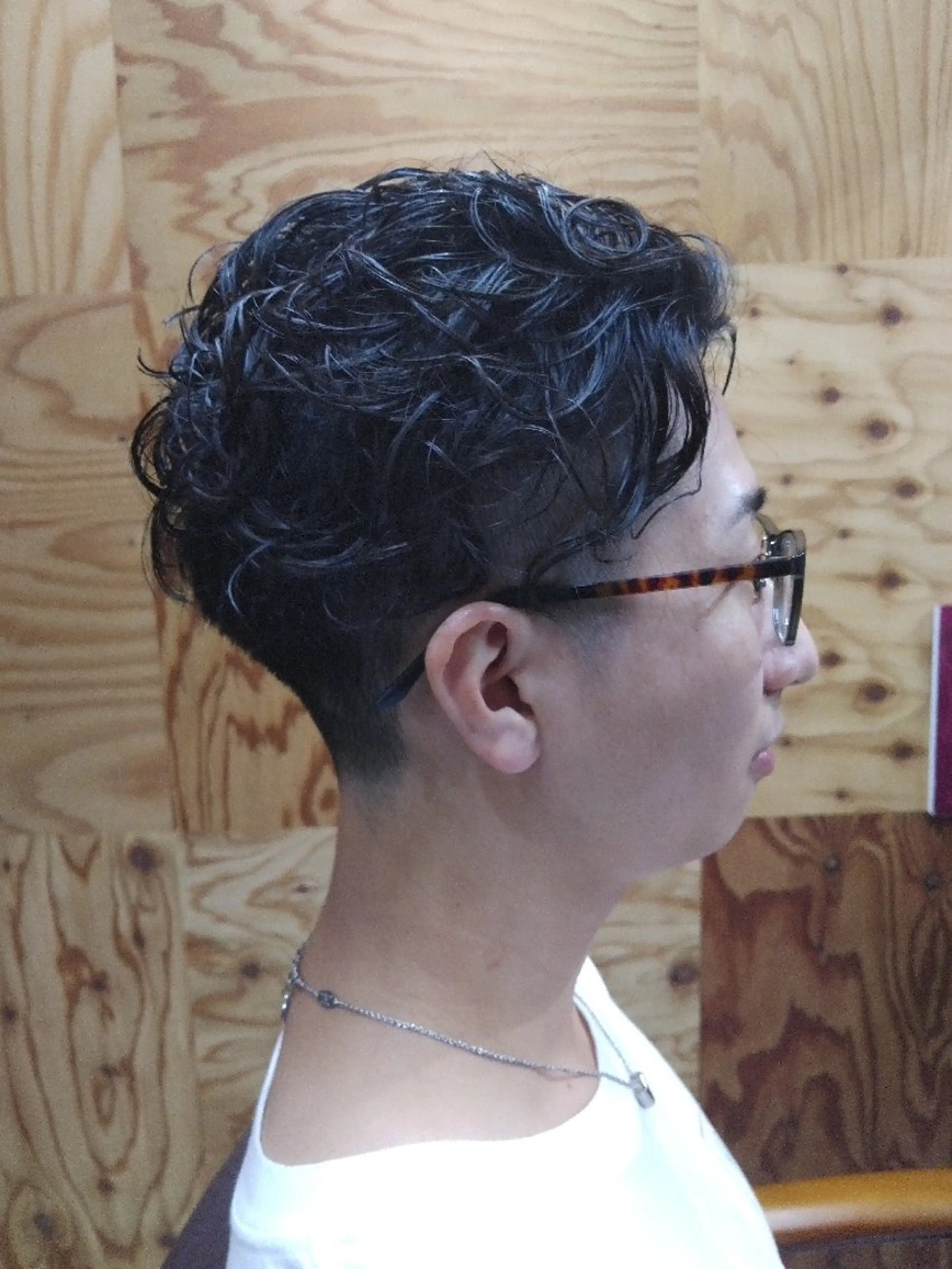 ショート パーマ メンズ Share Salon JAM machida所属・24h受付の髪質改善 とヘッドスパ髙橋契二のヘアスタイル