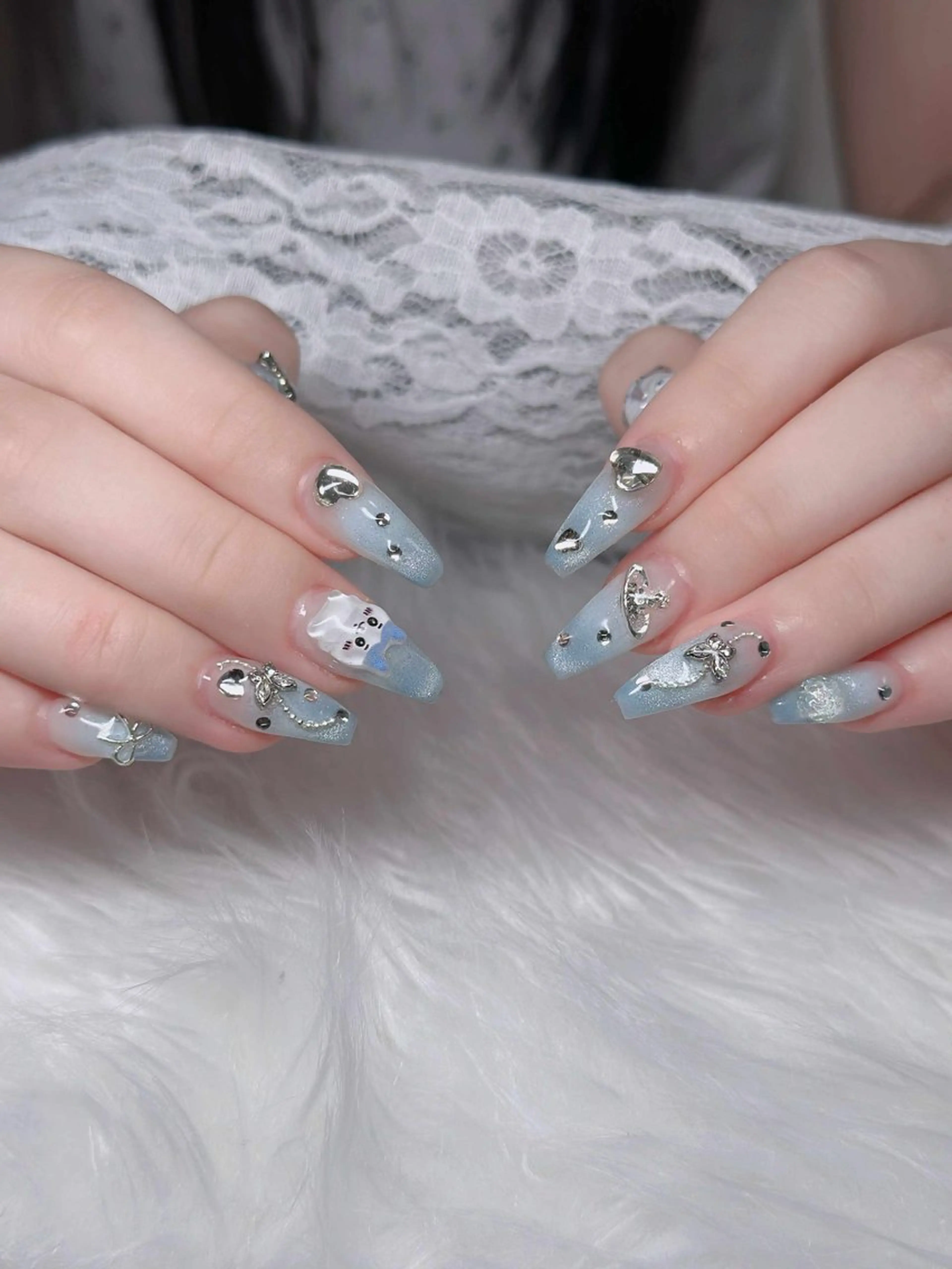 ネイル フレンチネイル ジェルネイル ガラスフレンチ ハロウィン ハート ハンドネイル H.baby Nail Salonのネイルデザイン