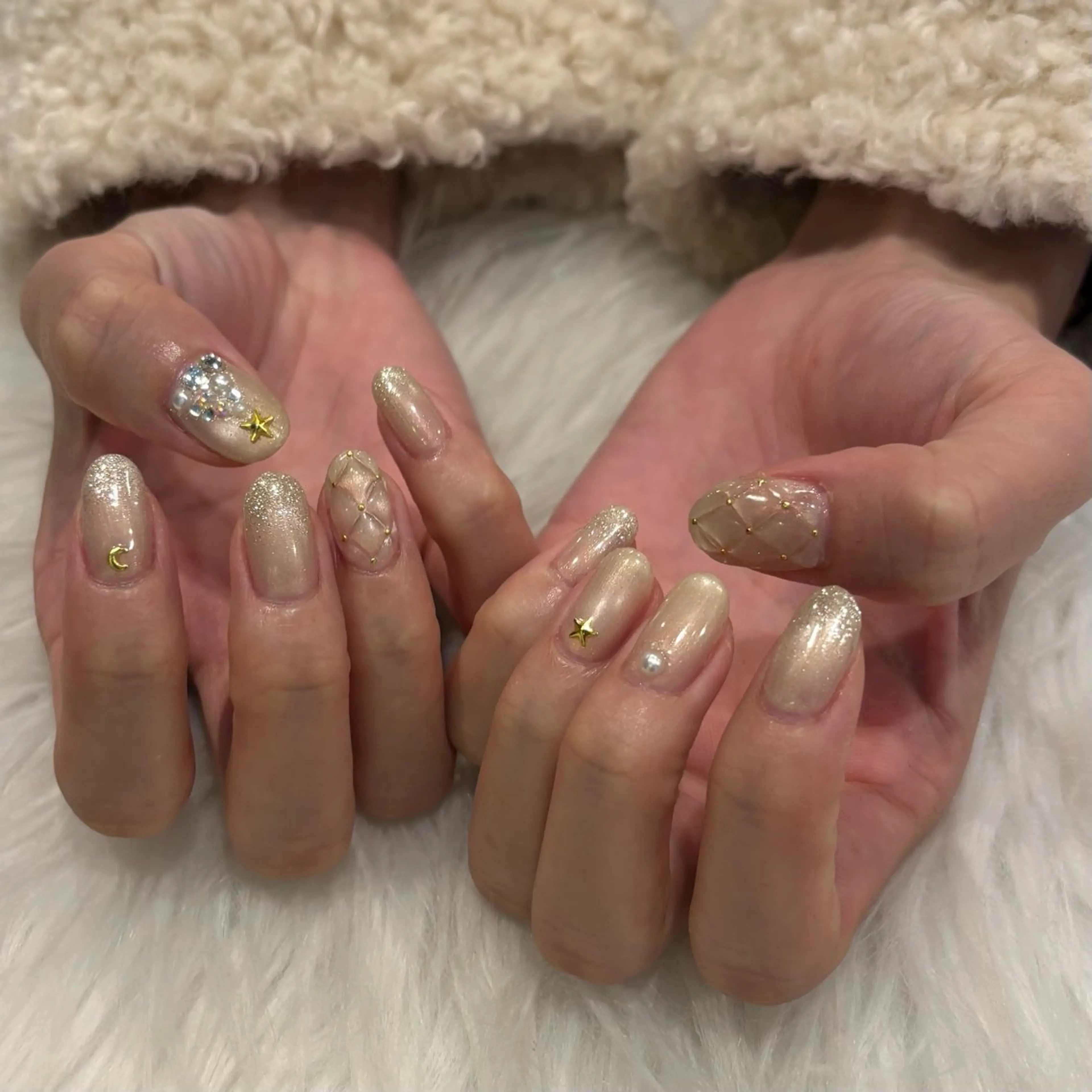 ネイル クリスマス ハンドネイル Nobody_ Reikaのネイルデザイン