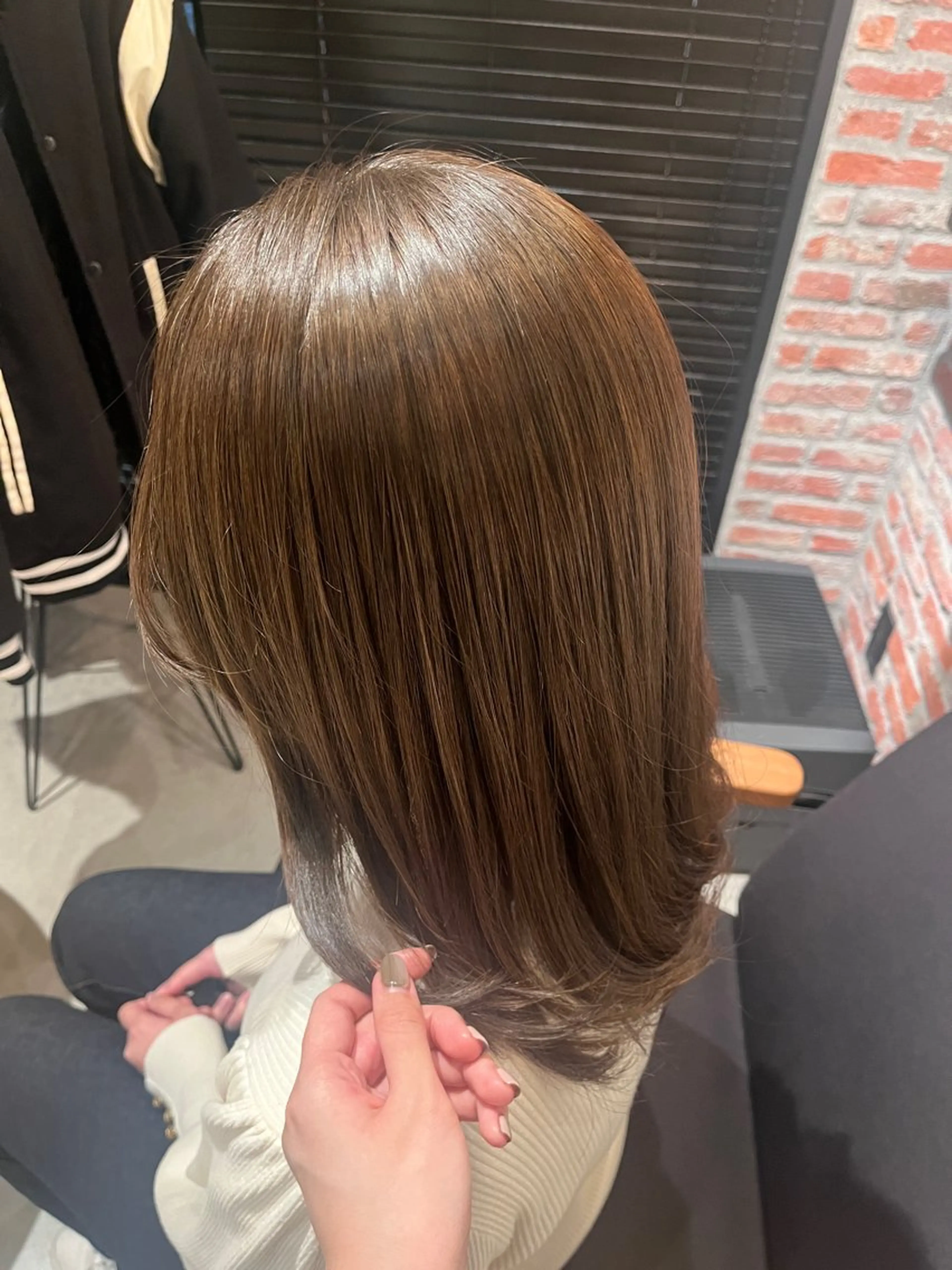 ミディアム カラー 田中 美月のヘアスタイル