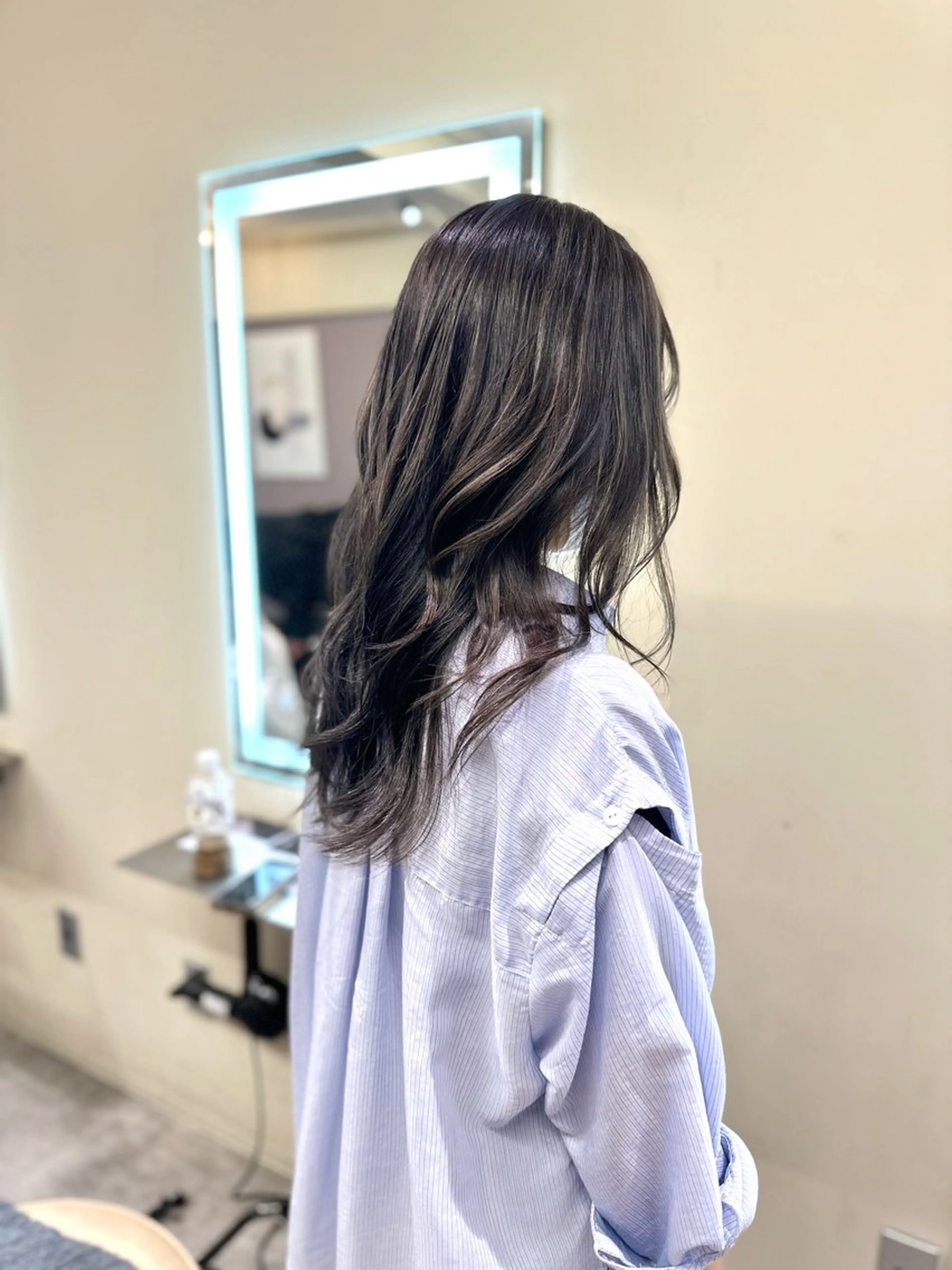 ロング カラー アディクシーカラー バレイヤージュ ブリーチ デザインカラー ダブルカラー ヘアカラー トリートメント レイヤーカット nude ヘア大和のヘアスタイル