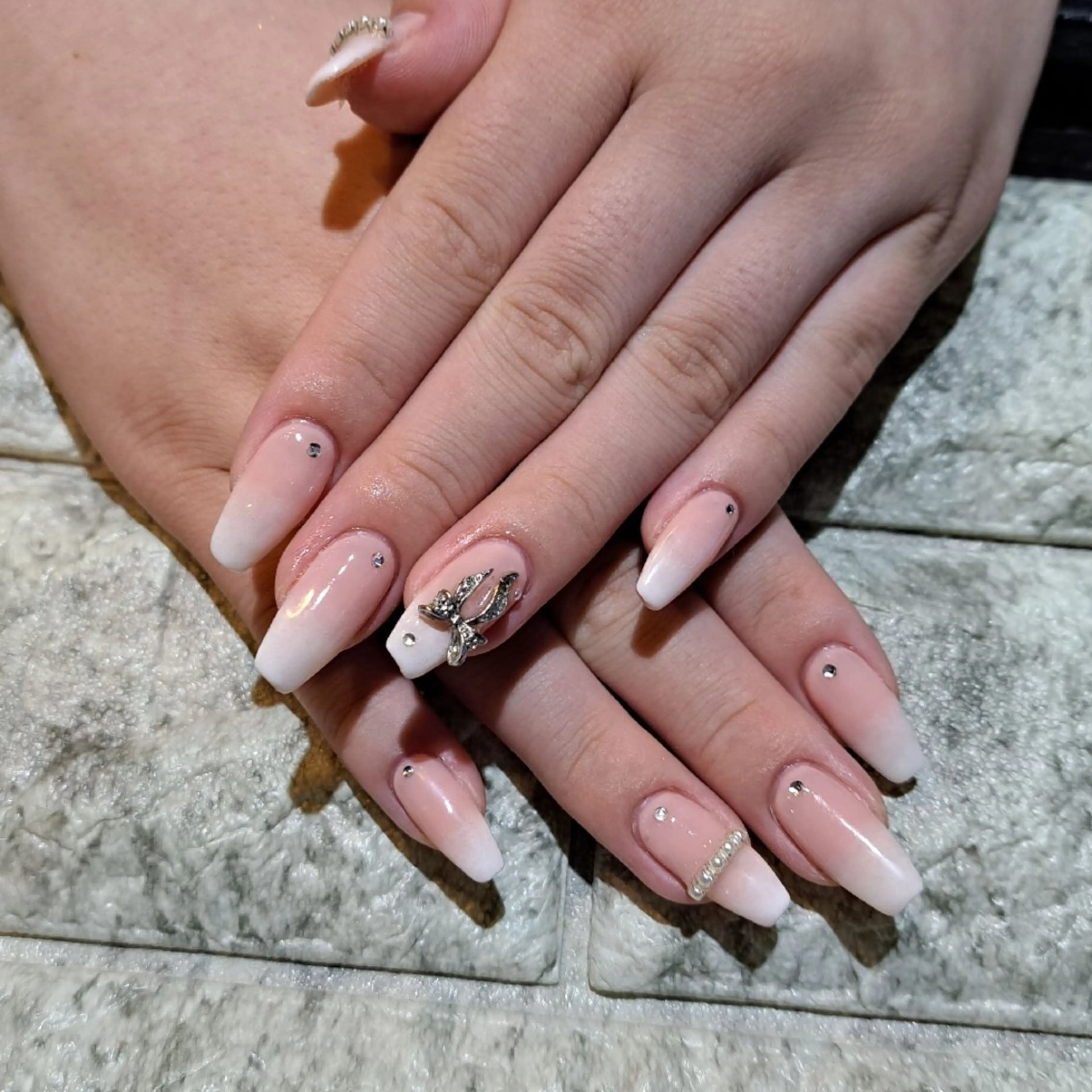 ネイル RounGe町田店 🧸大谷のネイルデザイン