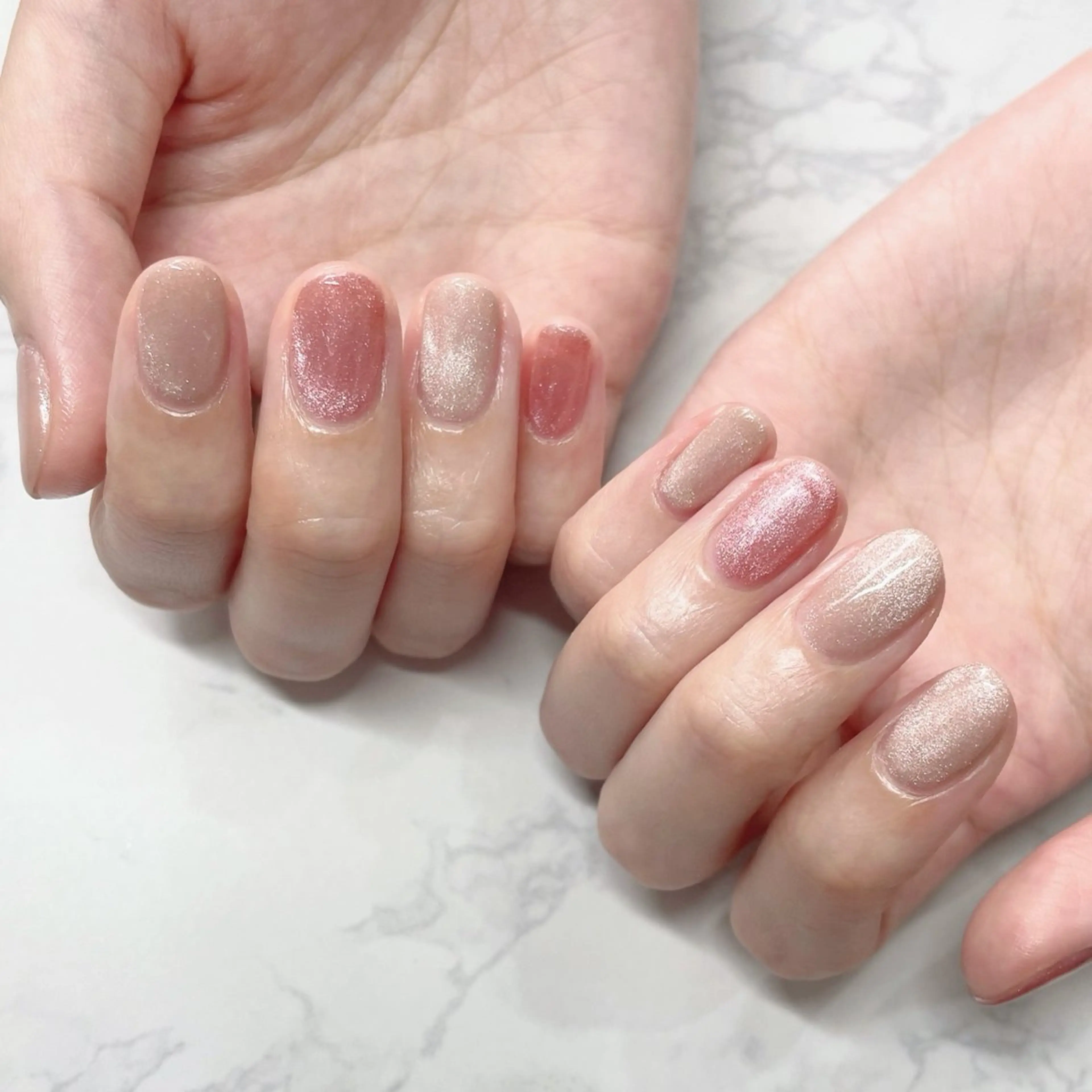 ネイル キラキラネイル マグネットネイル mina Nailのネイルデザイン