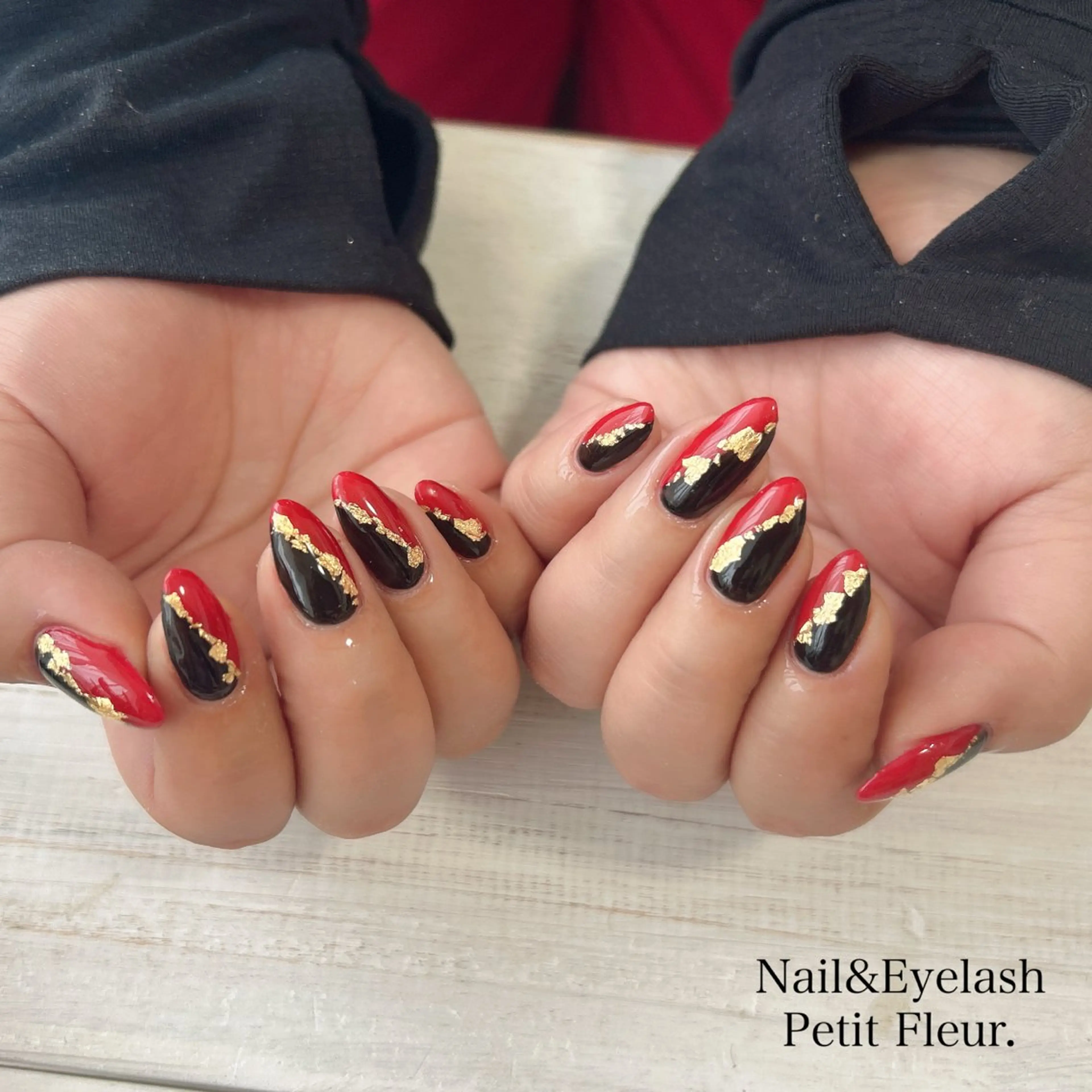 ネイル Petit Fleur所属・青柳 亜梨奈のマツエク・マツパデザイン