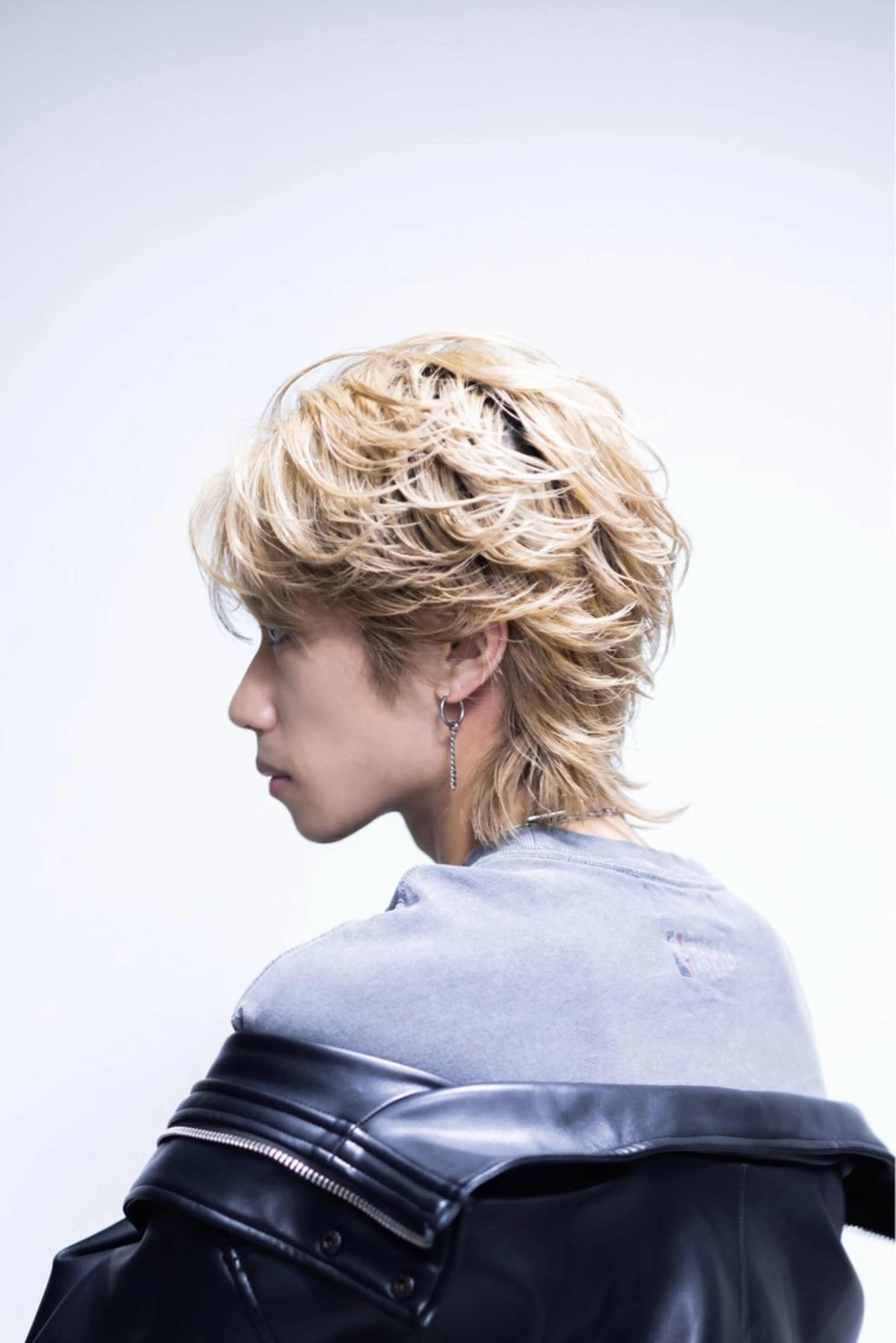 ショート パーマ ショートヘア ウルフカット カット ヘアカラー トリートメント フェザーパーマ職人 🪶ryosukeのヘアスタイル