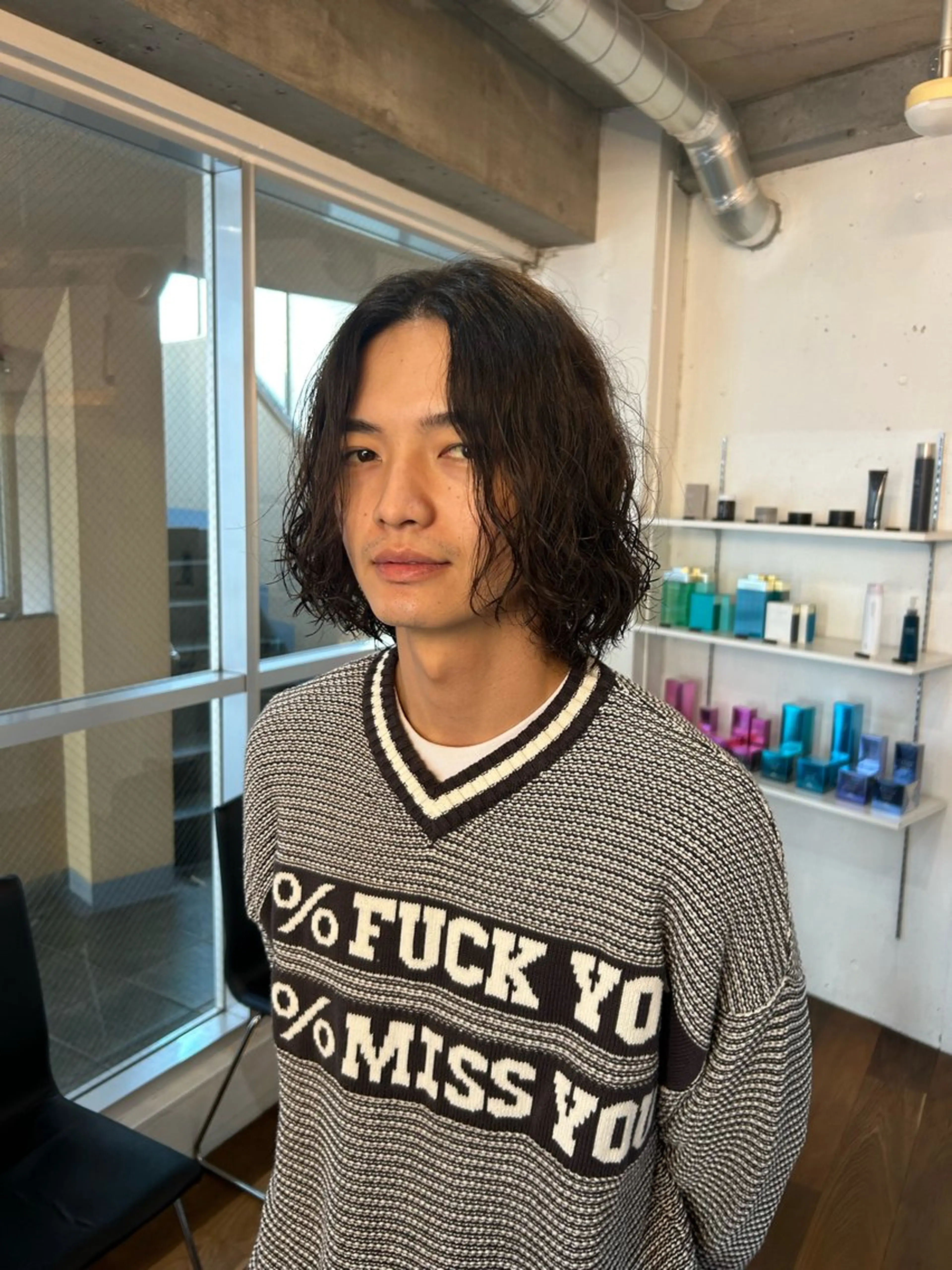 ミディアム ミディアムパーマ fifth所属・きたみ すずのヘアスタイル