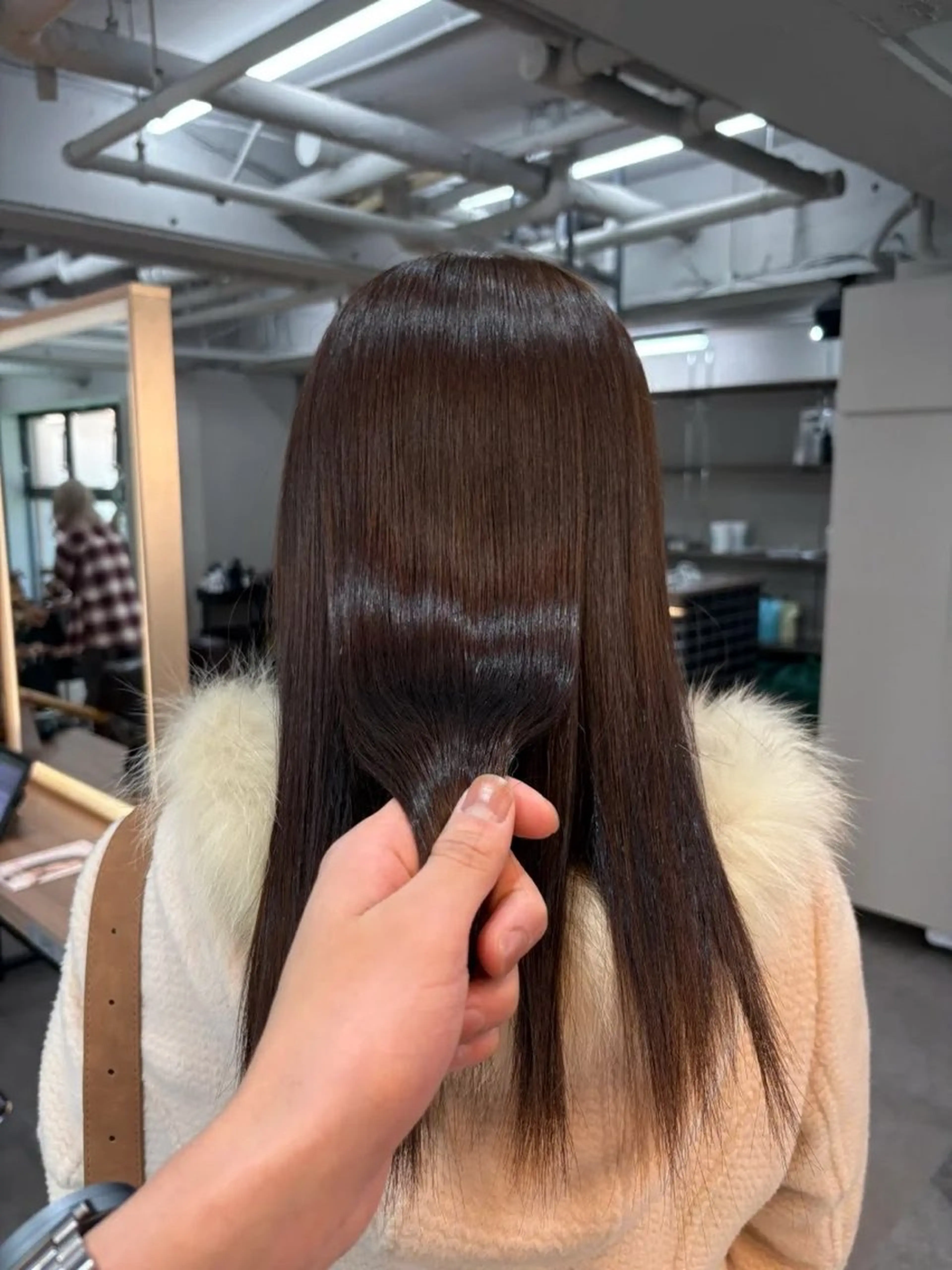 セミロング 髪質改善 ヘアカラー 💠髪質改善／艶髪 平松世麗💠のヘアスタイル