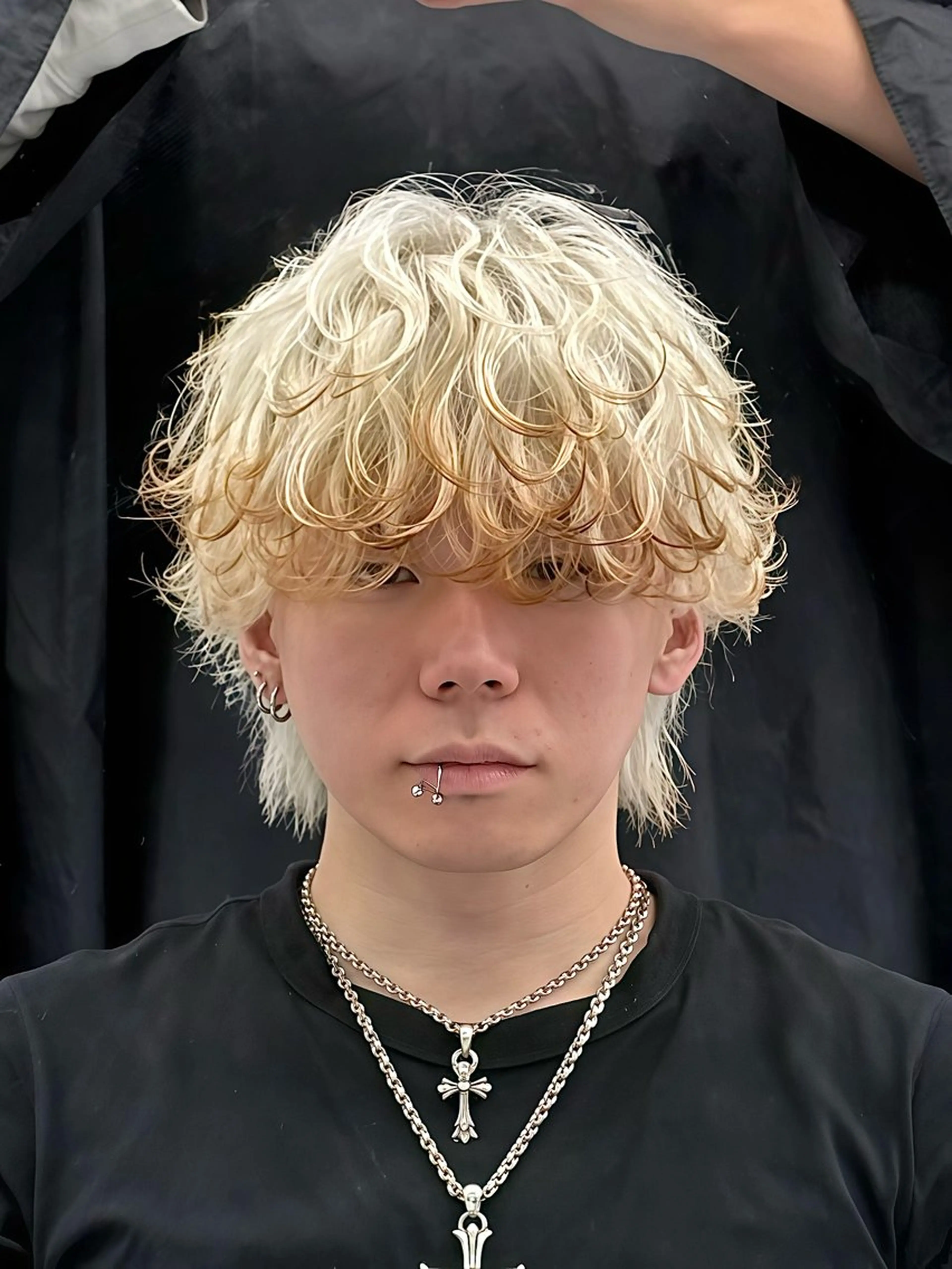 ショート パーマ くせ毛 カット パーマ 築地原 陵太のヘアスタイル