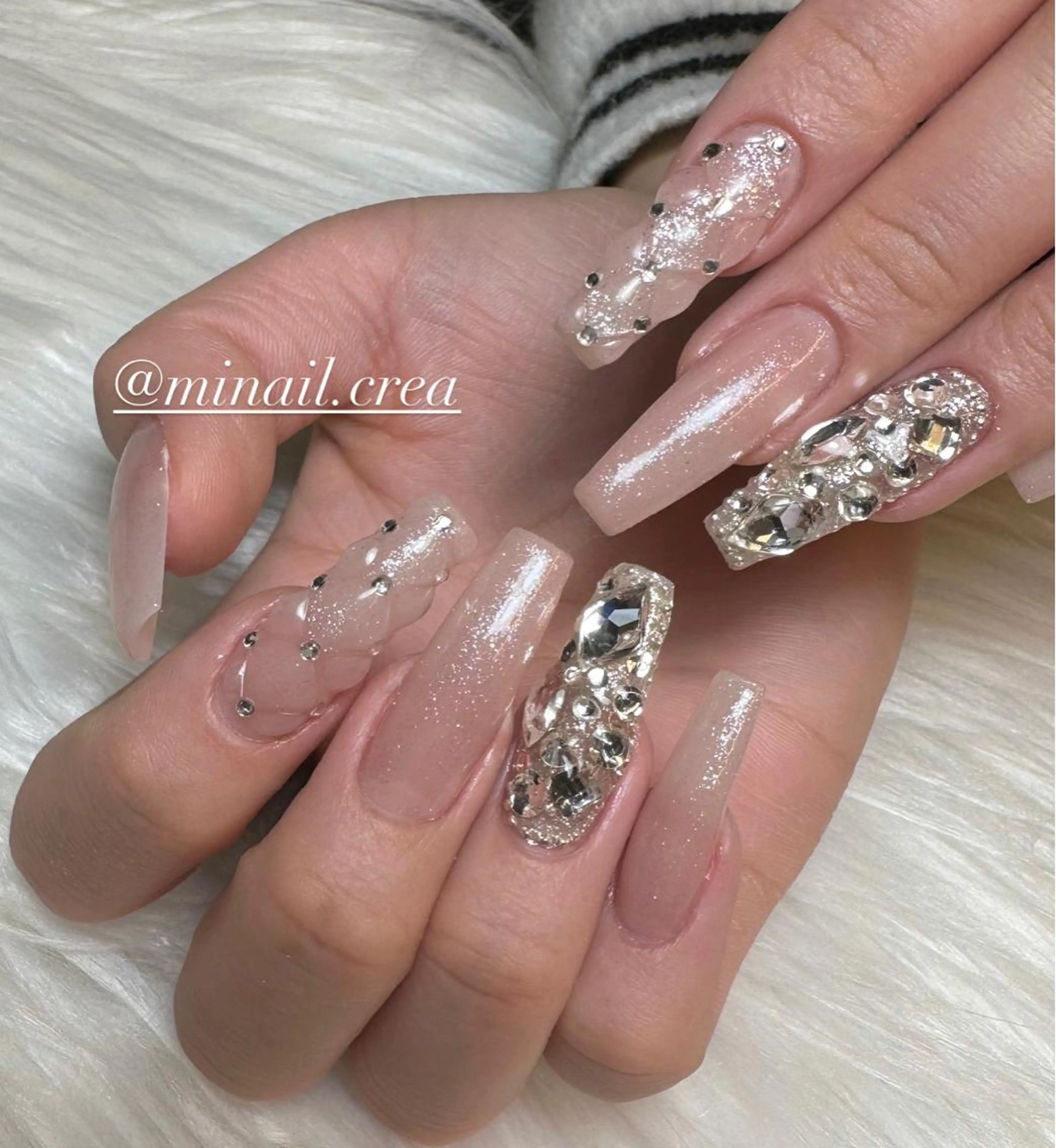 ネイル キラキラネイル 韓国ネイル ロングネイル ワンカラーネイル スカルプネイル ハンドネイル CRéA　-private nailsalon-所属・CReA nailのネイルデザイン