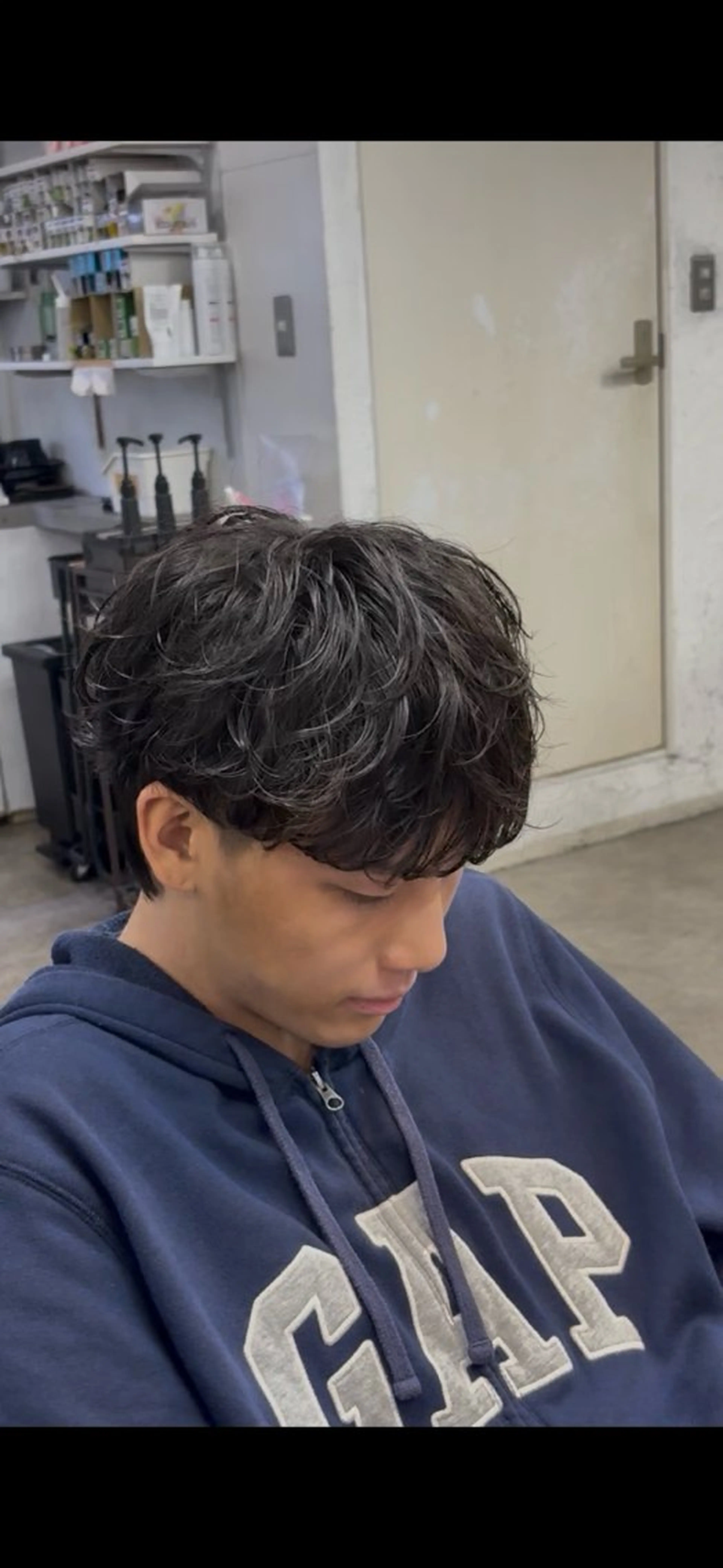 ショート パーマ メンズ カット パーマ トリートメント fifthメンズ原宿 波巻きパーマ平居俊太のヘアスタイル