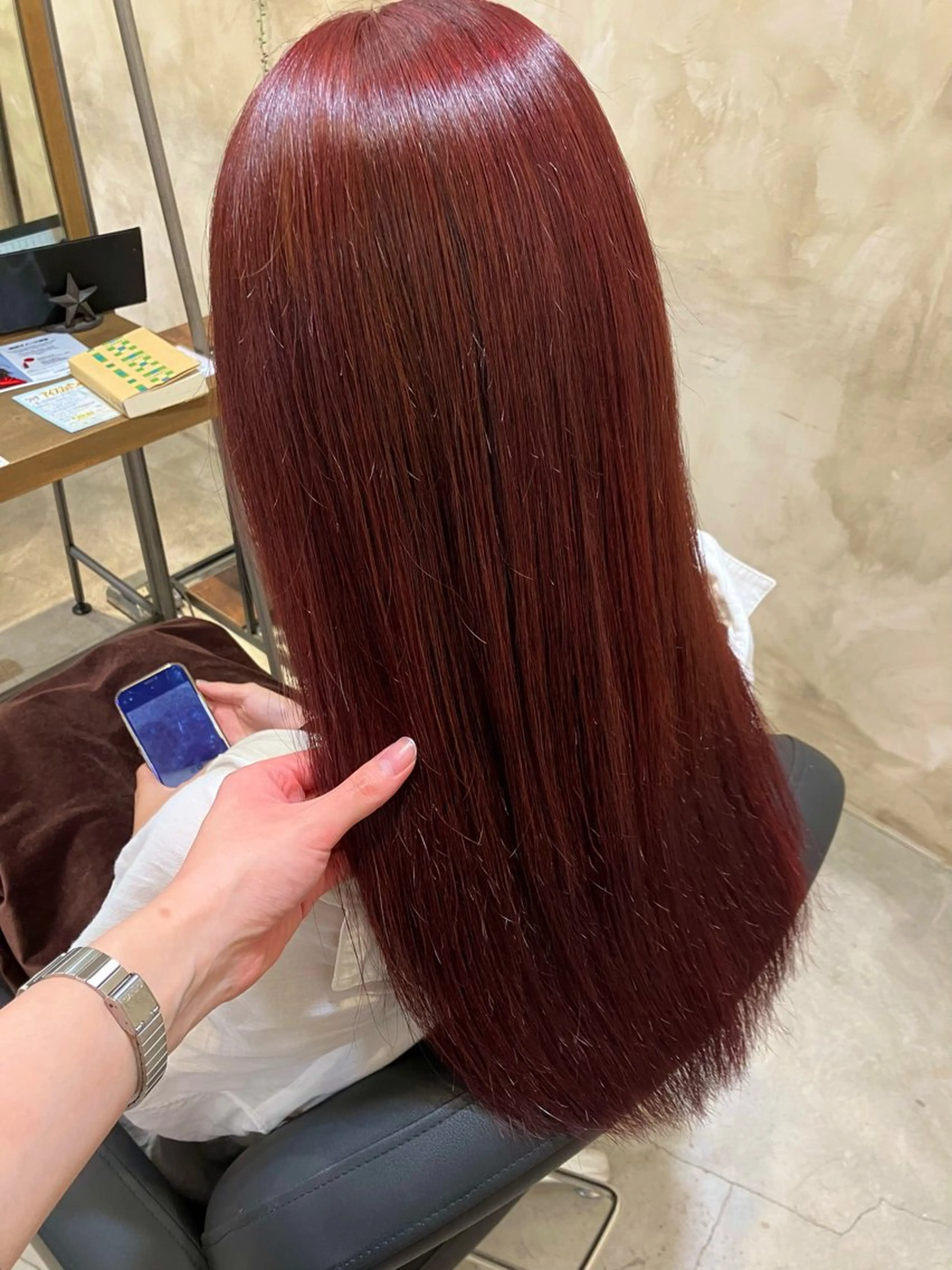 ロング カラー ブリーチ ダブルカラー ブリーチなしカラー レッドカラー ニュアンスカラー／ メンズ🌙久住綾香のヘアスタイル