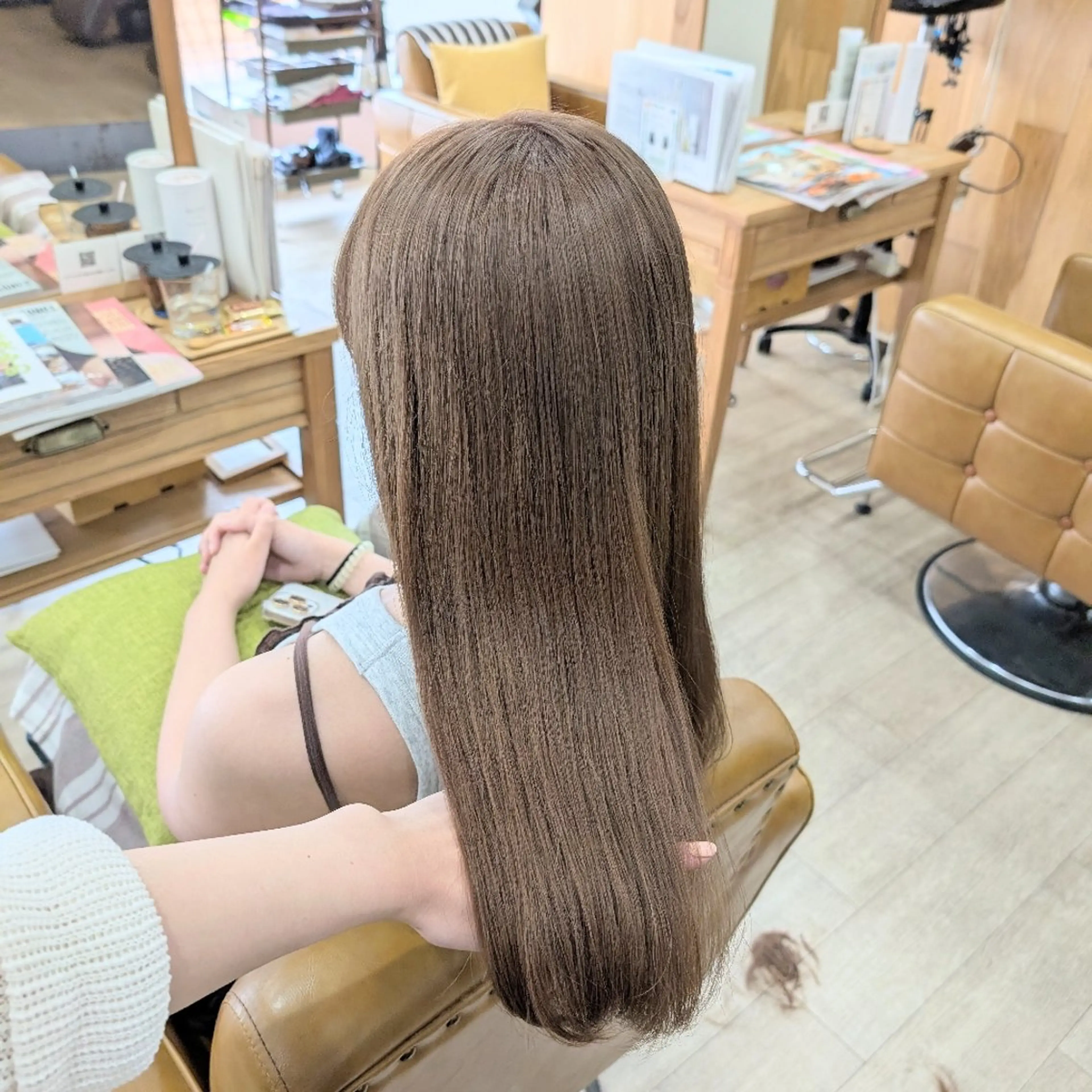 ロング カラー ヘアカラー メアリーバイメリー /花音のヘアスタイル