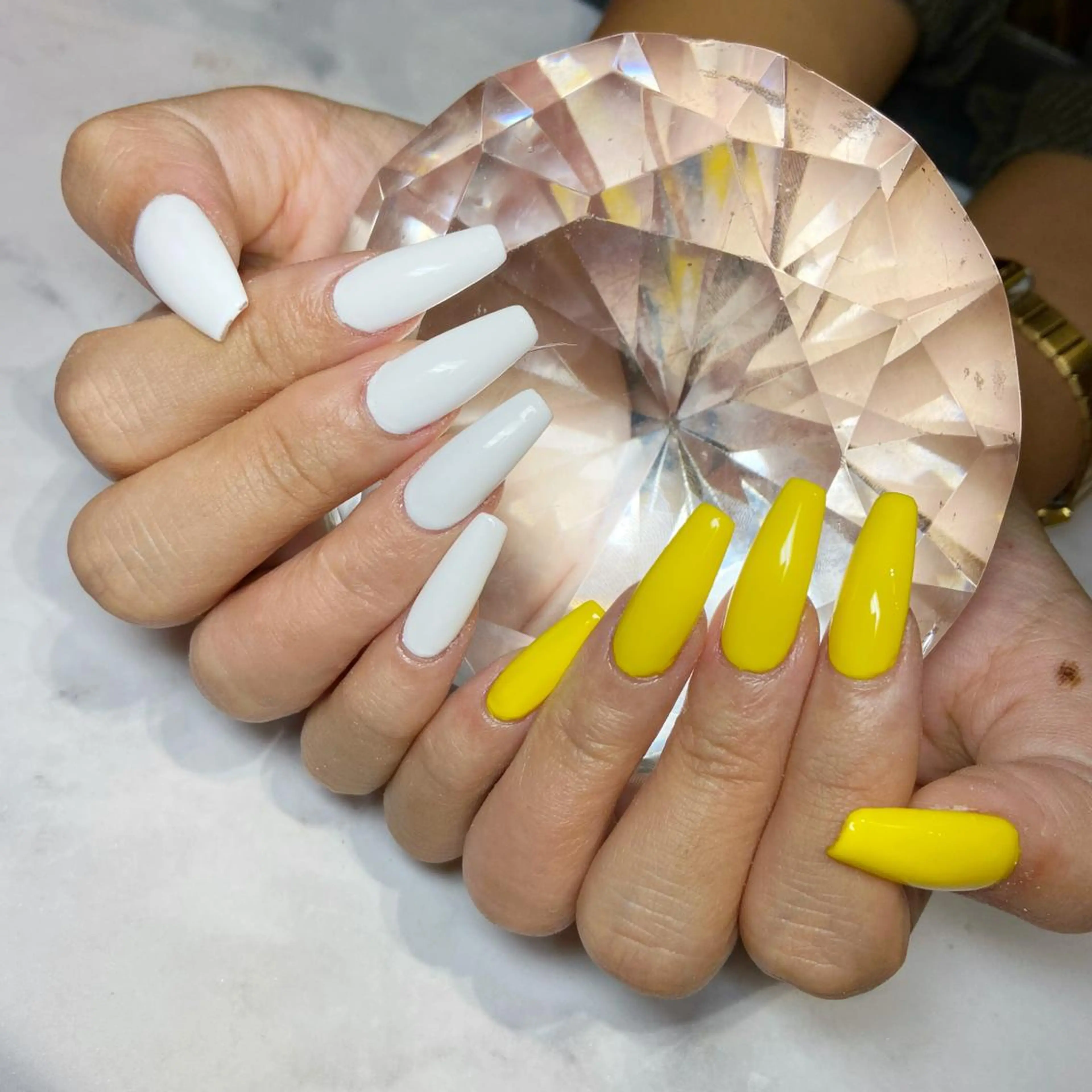 ネイル ハンドネイル YUN 💅のネイルデザイン