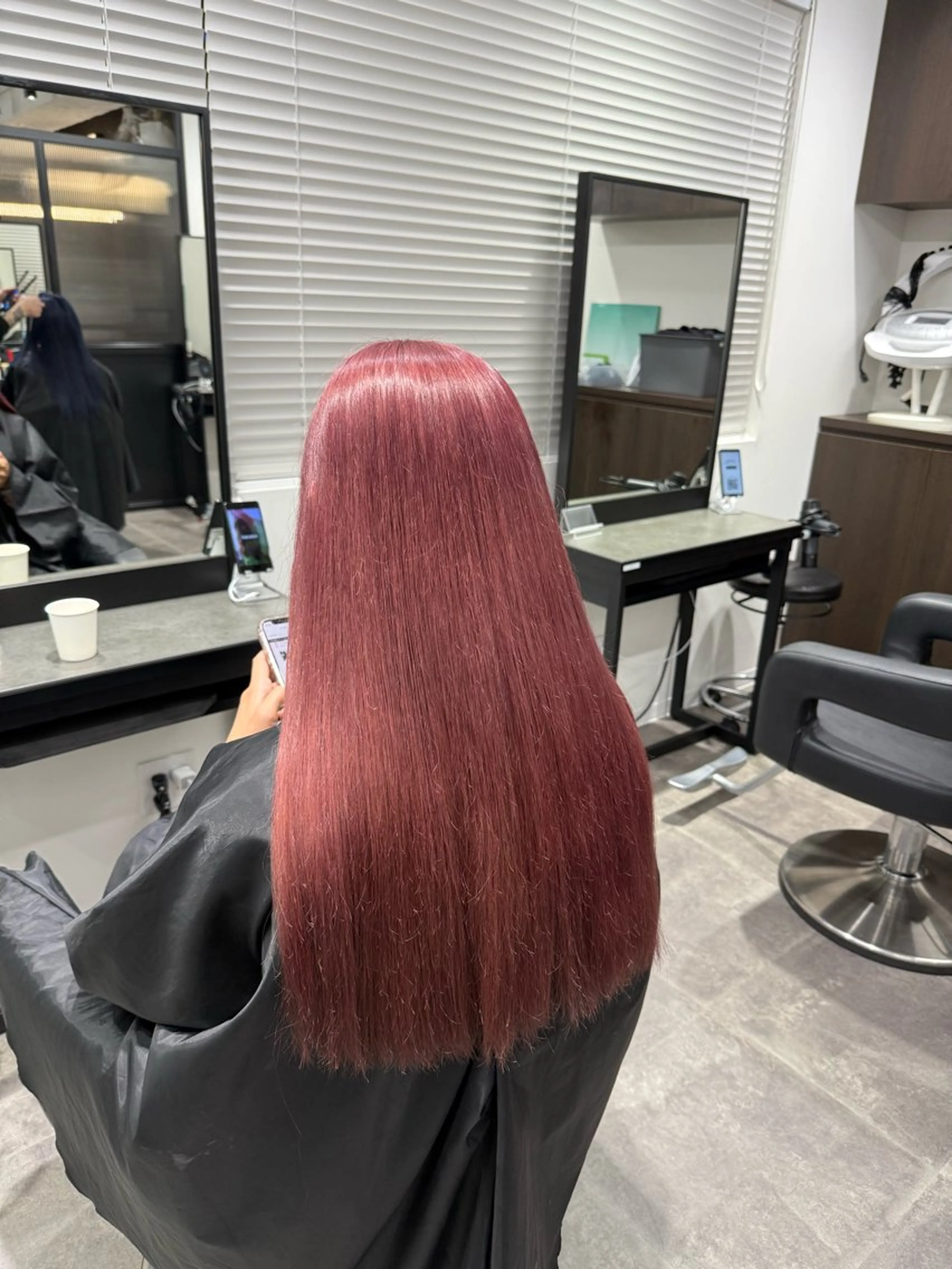 ロング カラー ヘアアレンジ ヘアカラー トリートメント ヘッドスパ 💗暖色特化ピンク/ 赤髪💗HARUNAのヘアスタイル