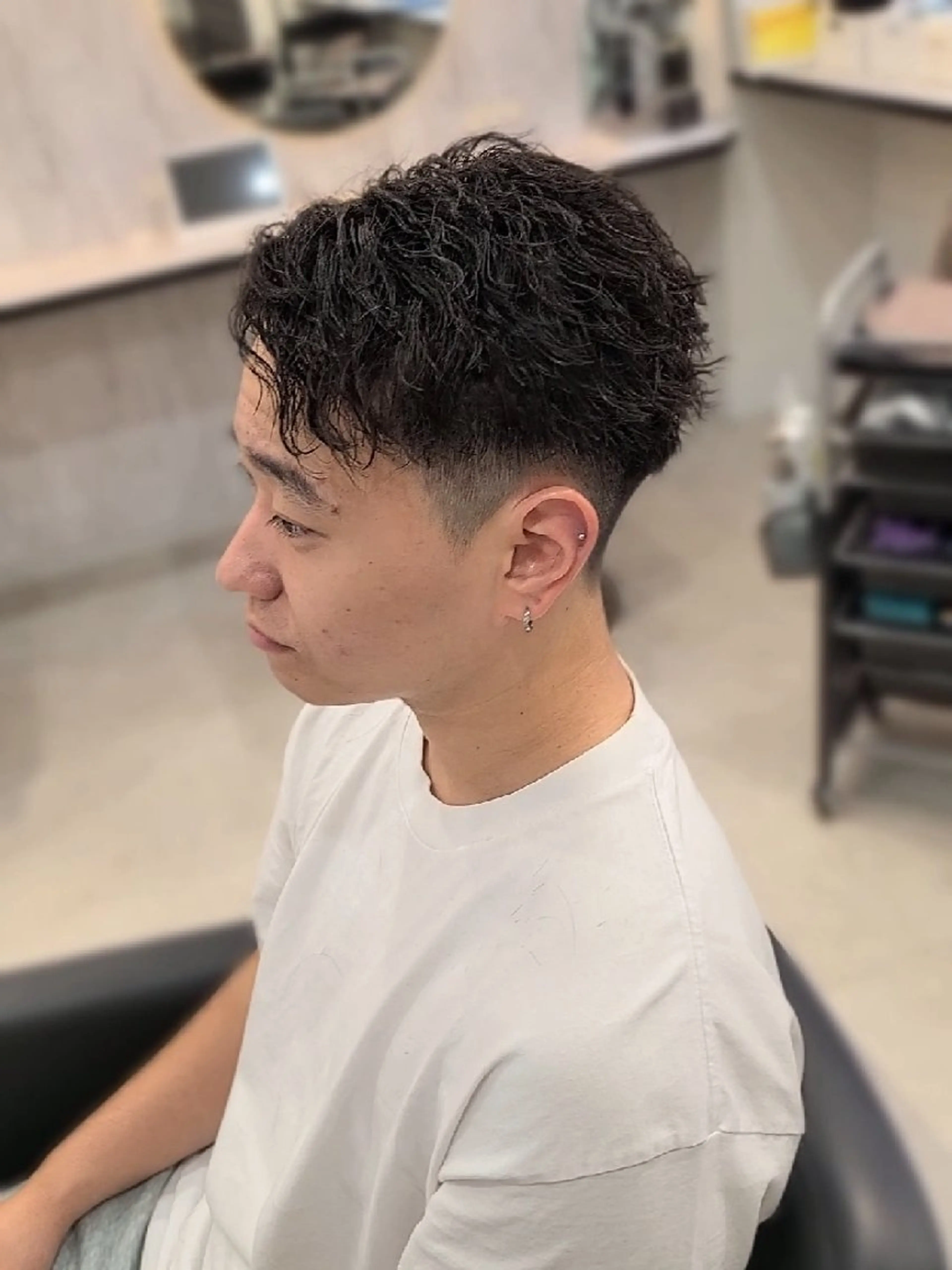 メンズ ショート パーマ メンズパーマ メンズツイストパーマ ツイストパーマ カット パーマ ヘアセット Lapis 名古屋駅前店所属・LEN名古屋/パーマ メンズ特化美容師のヘアスタイル