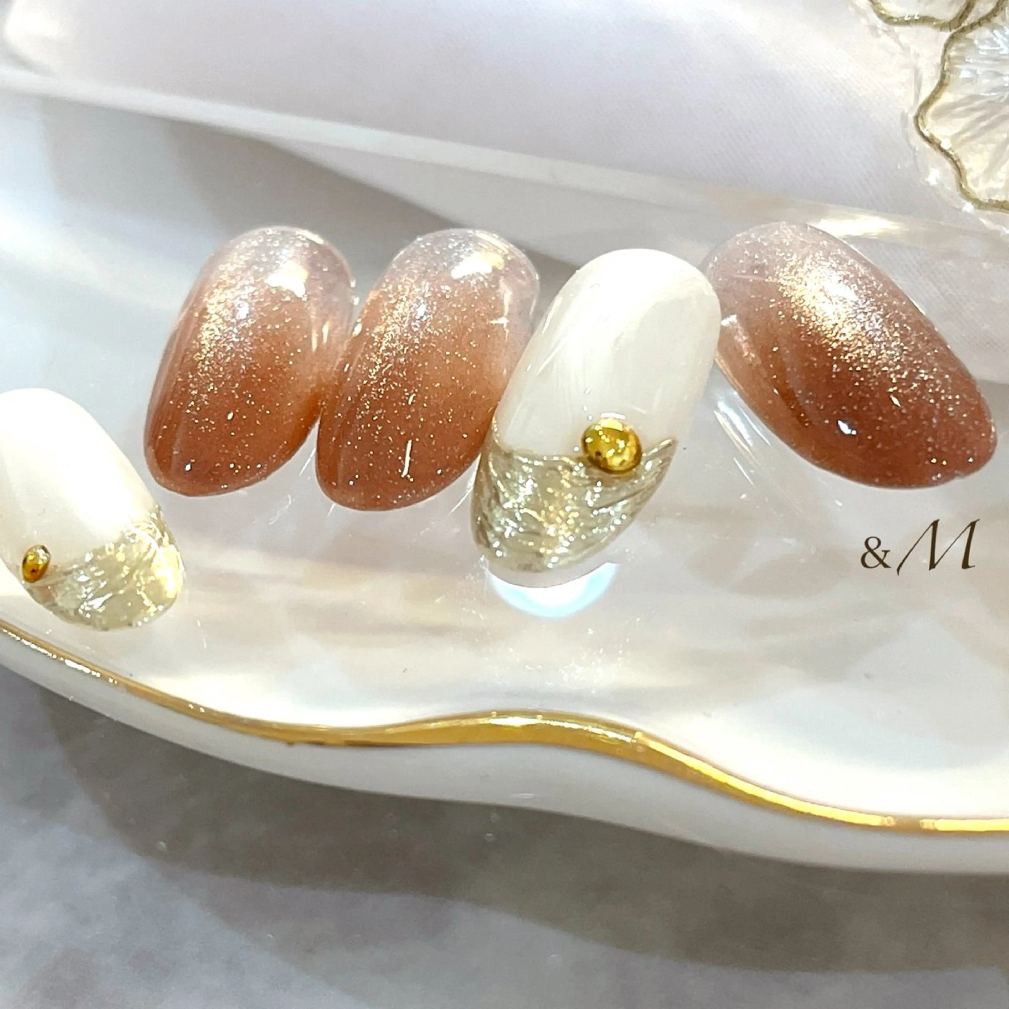 ネイル アンドエム ＆Ｍのネイルデザイン