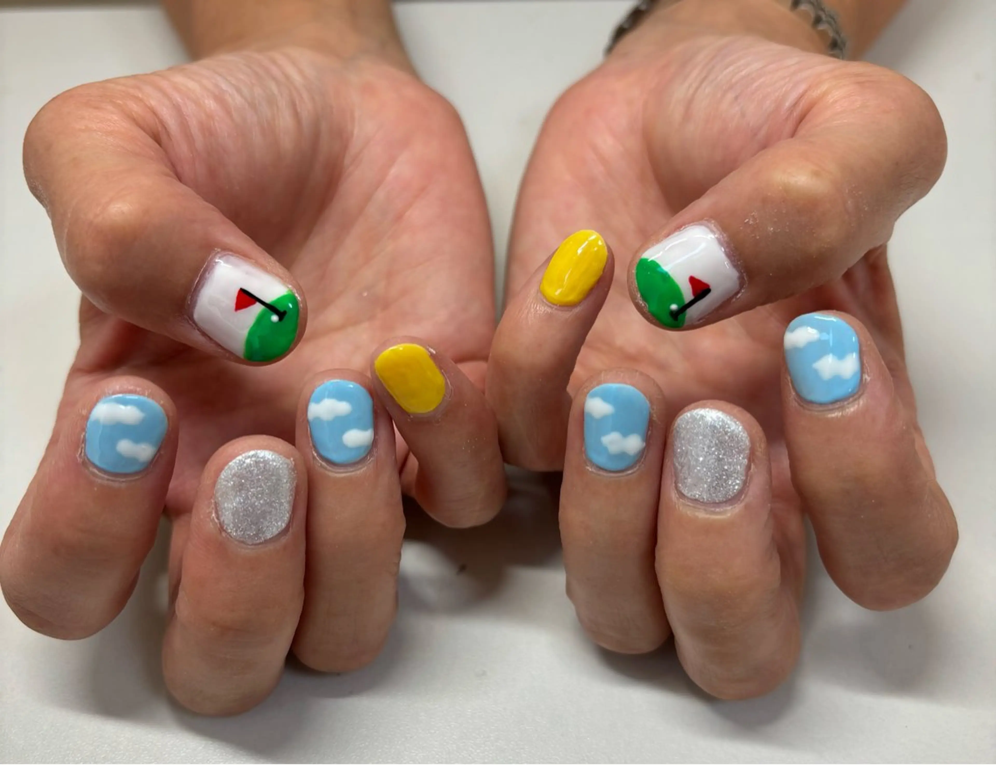 ネイル ハンドネイル アステリ所属・猪俣 亜子のネイルデザイン