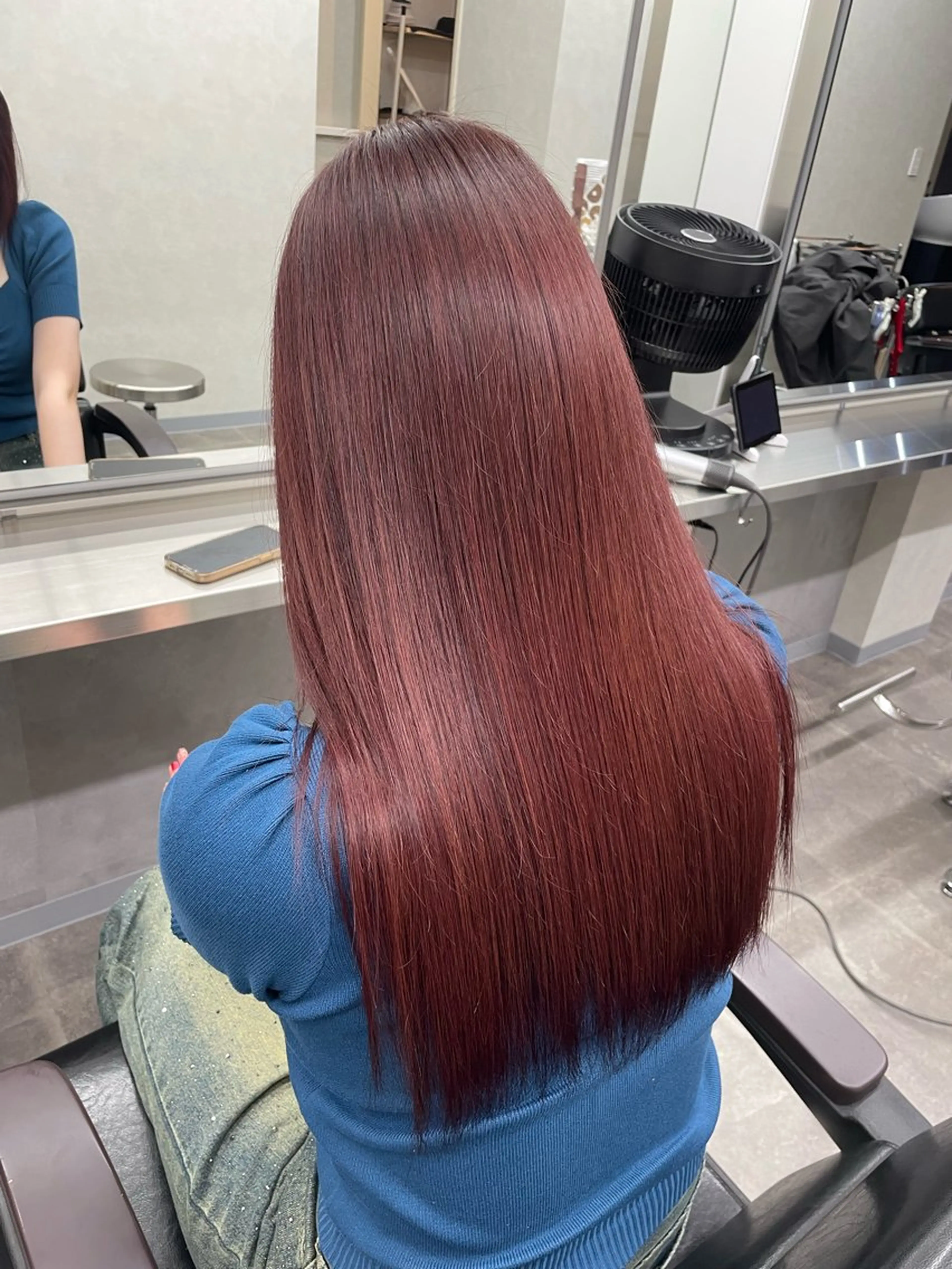 ロング トリートメント カラーリスト Maiのヘアスタイル