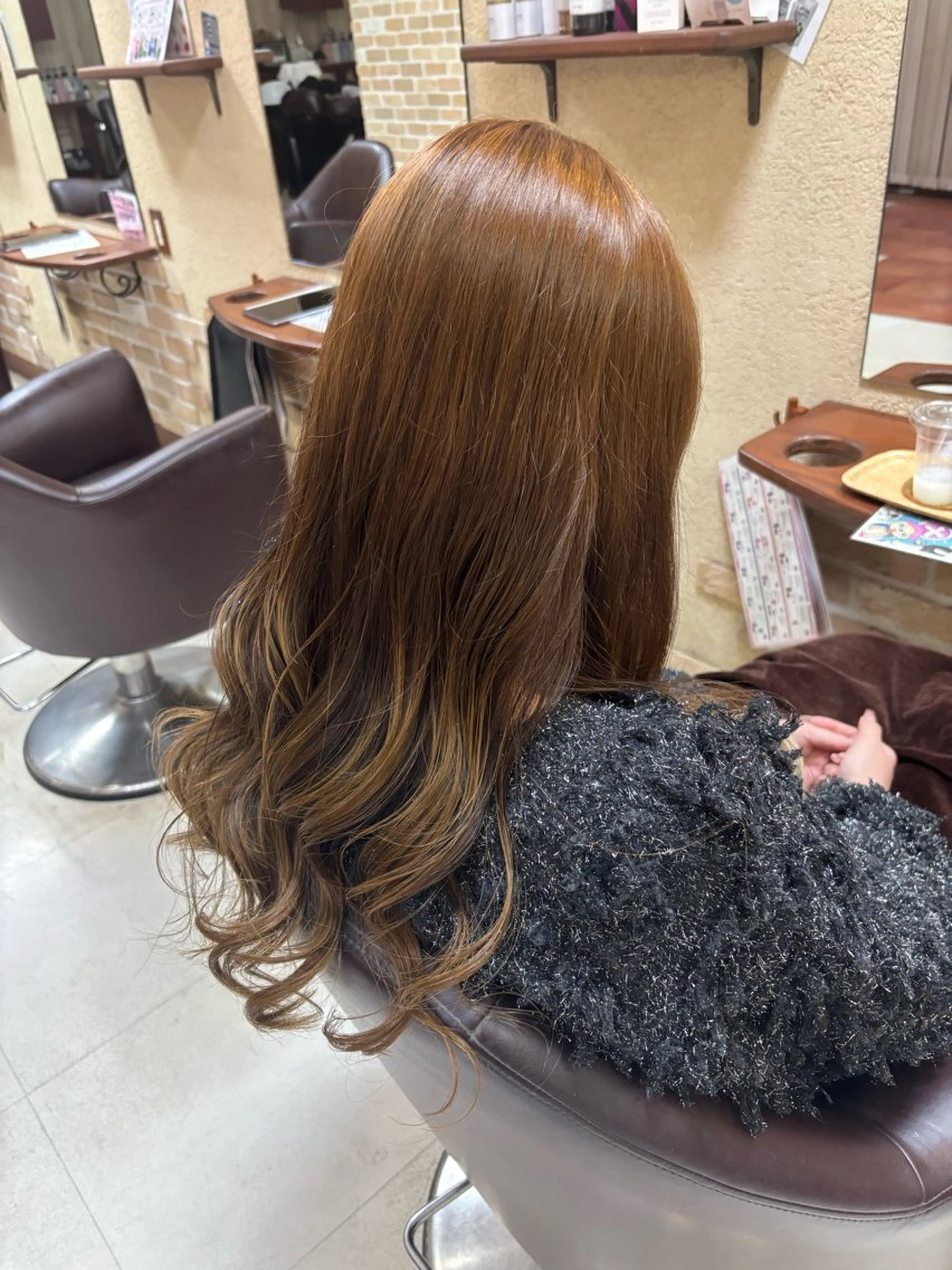 ロング カラー ブリーチ ブリーチなしカラー set-up所属・SET-UP 友田のヘアスタイル