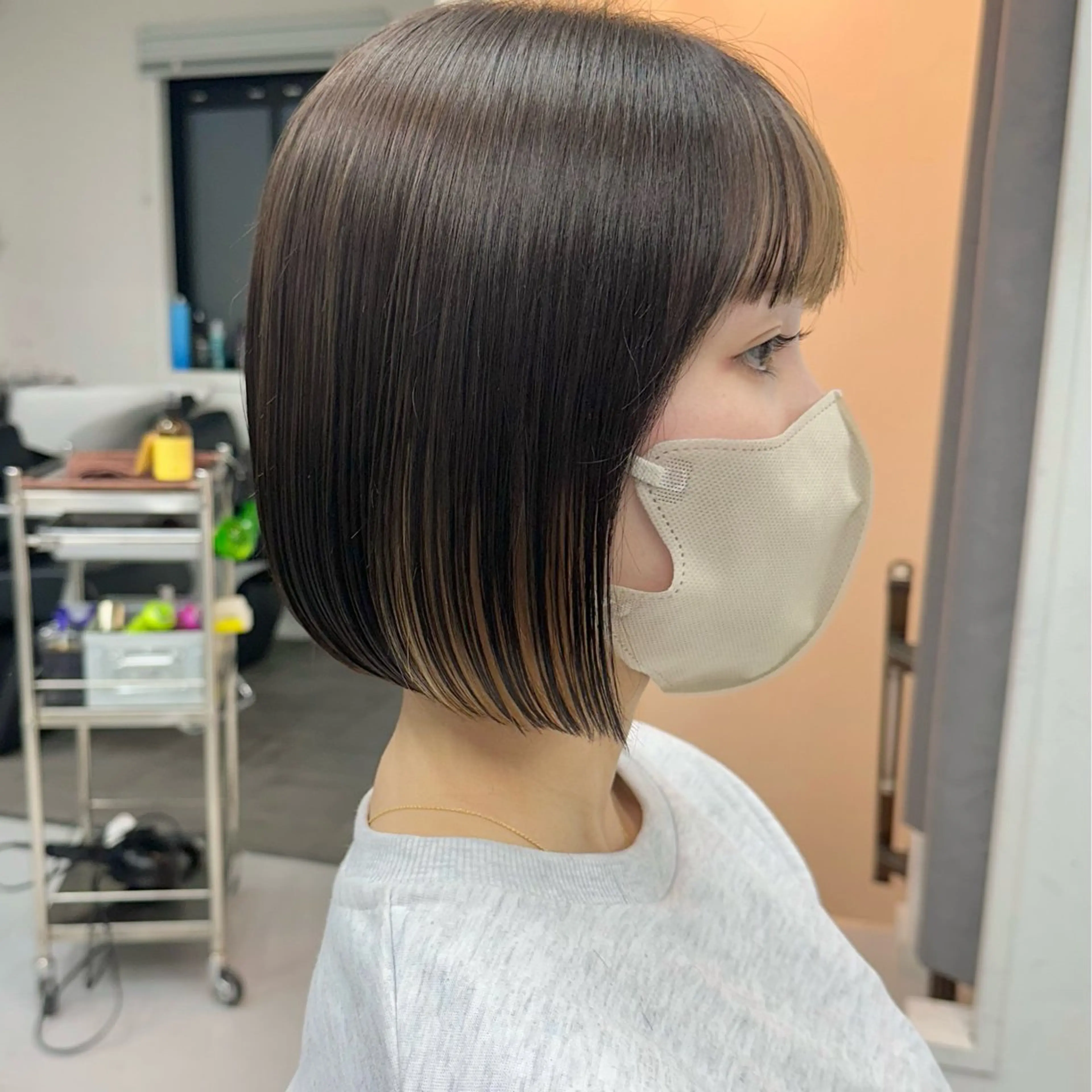 ショート カラー ブリーチ ケアブリーチ ダブルカラー インナーカラー ボブ カット ヘアカラー トリートメント インナーカラー/レイ ヤーカット♡/マキシのヘアスタイル