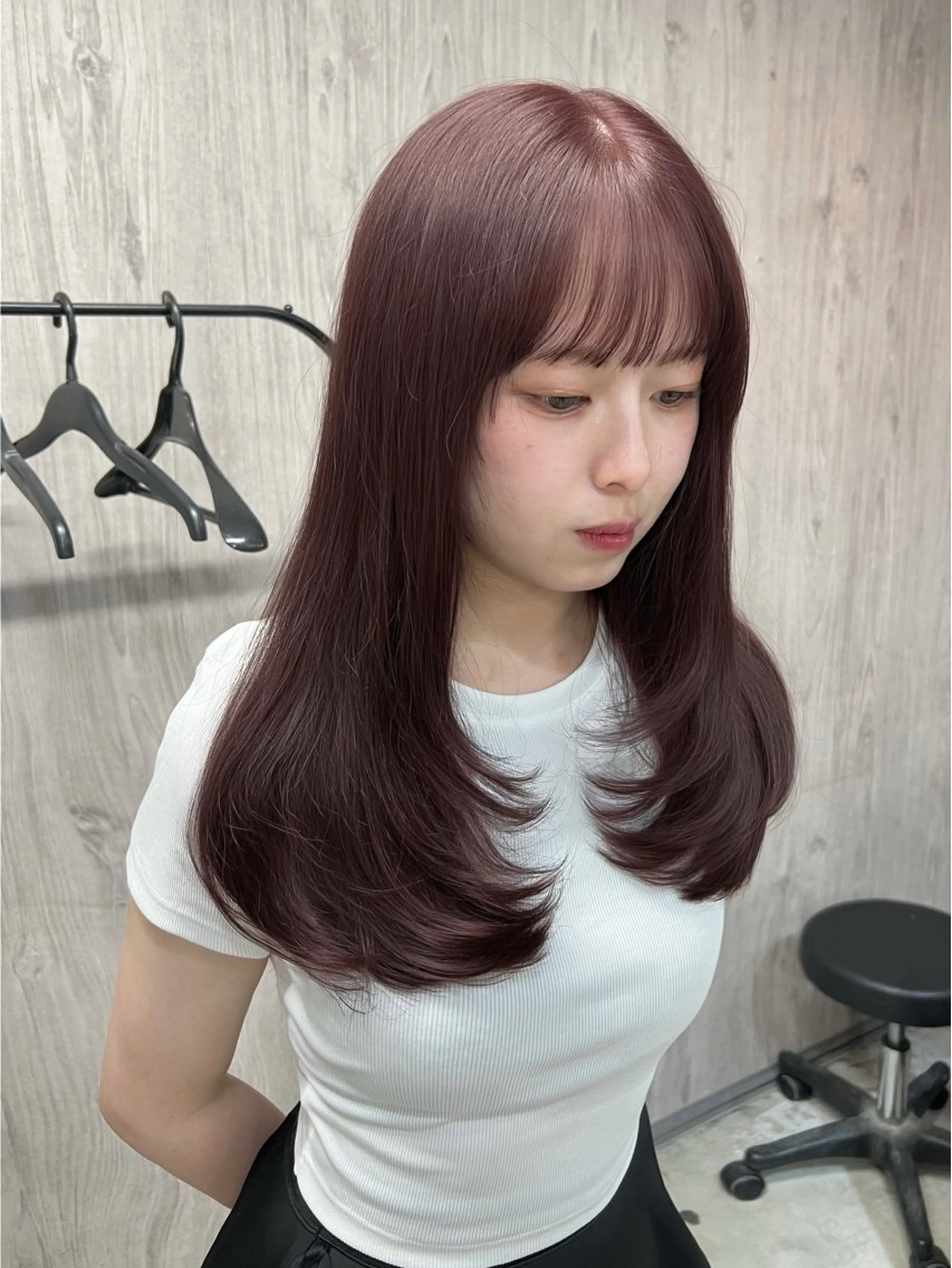 セミロング ピンクブラウン カット ヘアカラー lafit kaedeのヘアスタイル